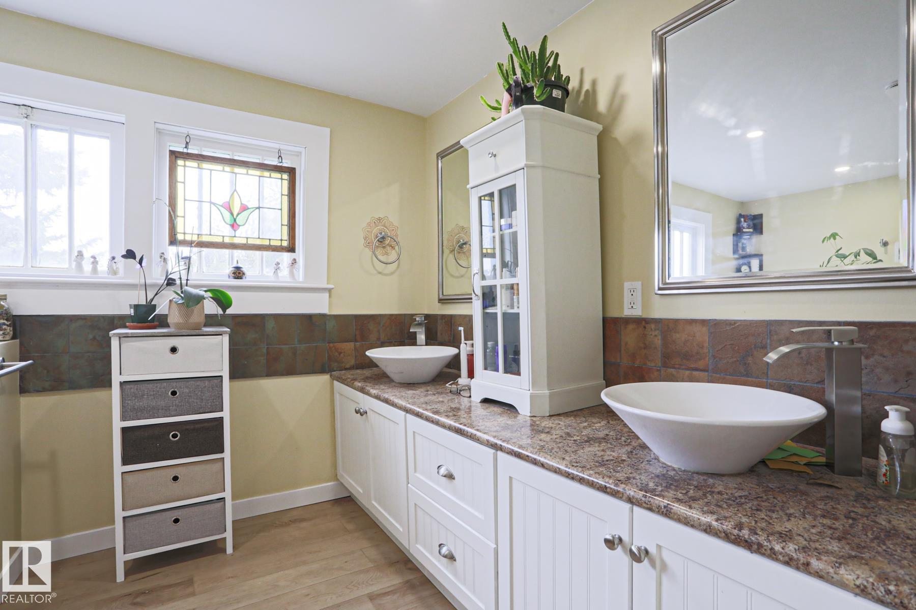 Photo 25 at 5113 53 Avenue, Old Town, Stony Plain