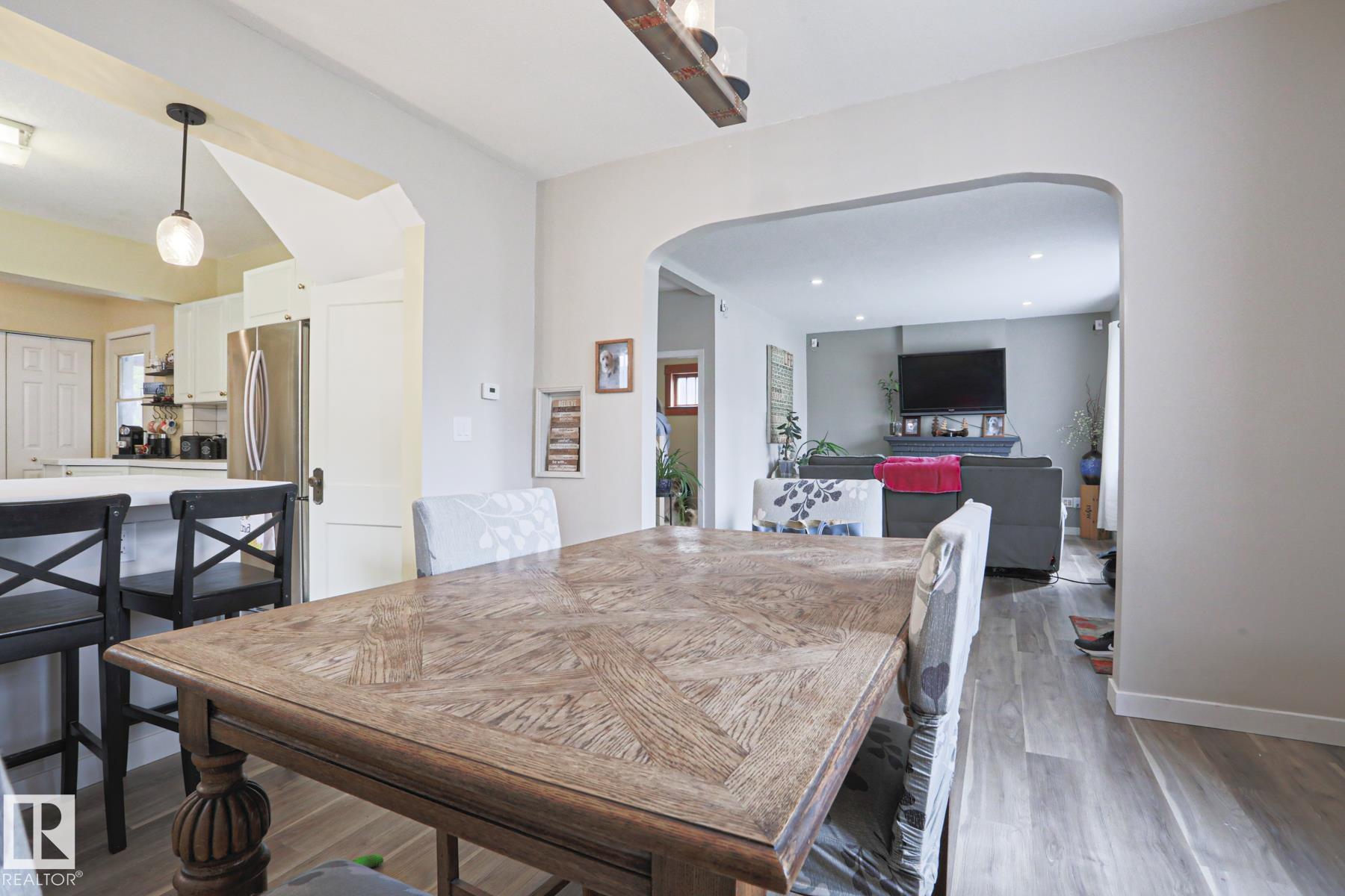 Photo 10 at 5113 53 Avenue, Old Town, Stony Plain