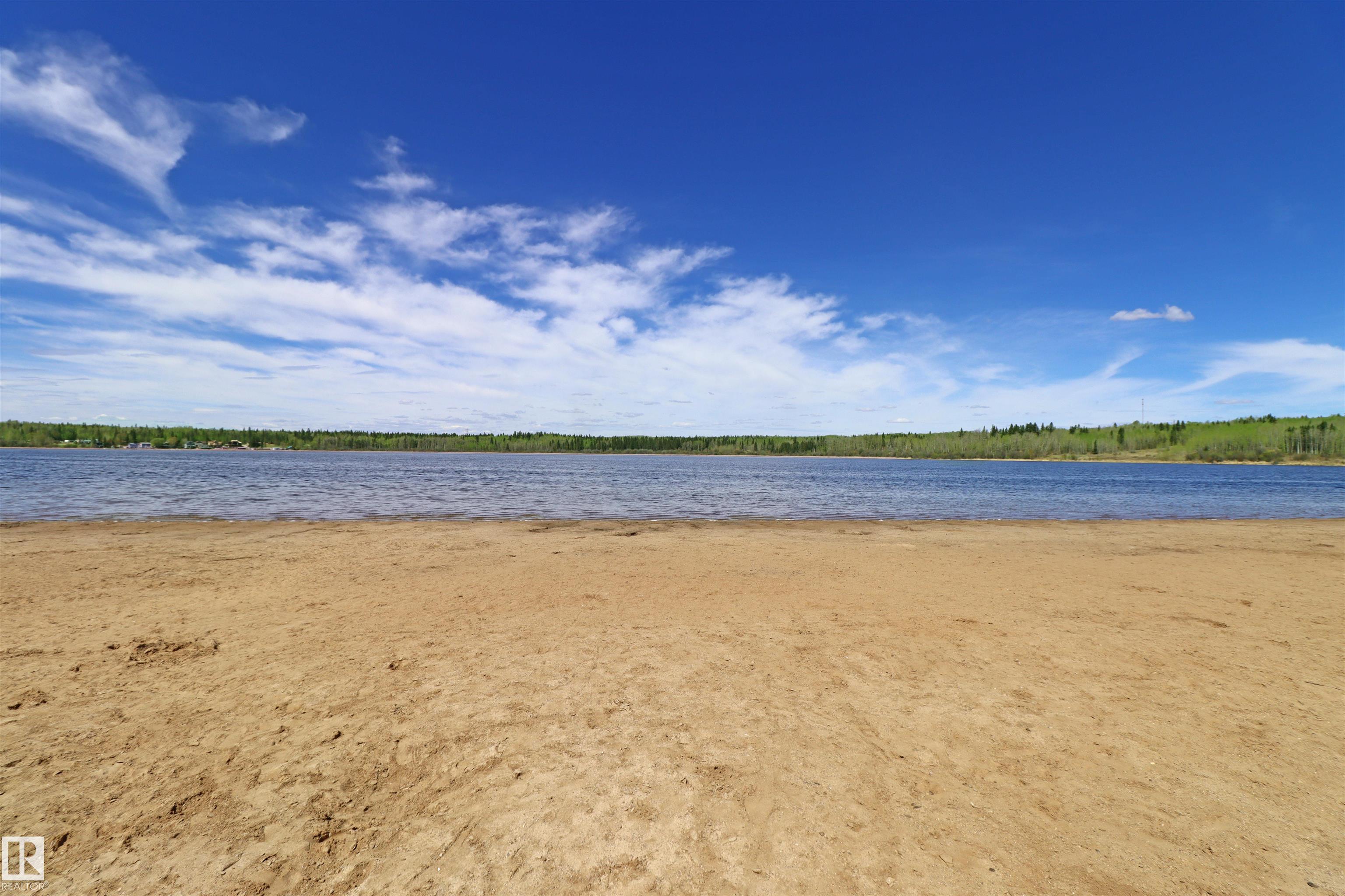 Photo 14 at 311 - 53102 Rge Rd 40, Moonlight Bay, Rural Parkland County