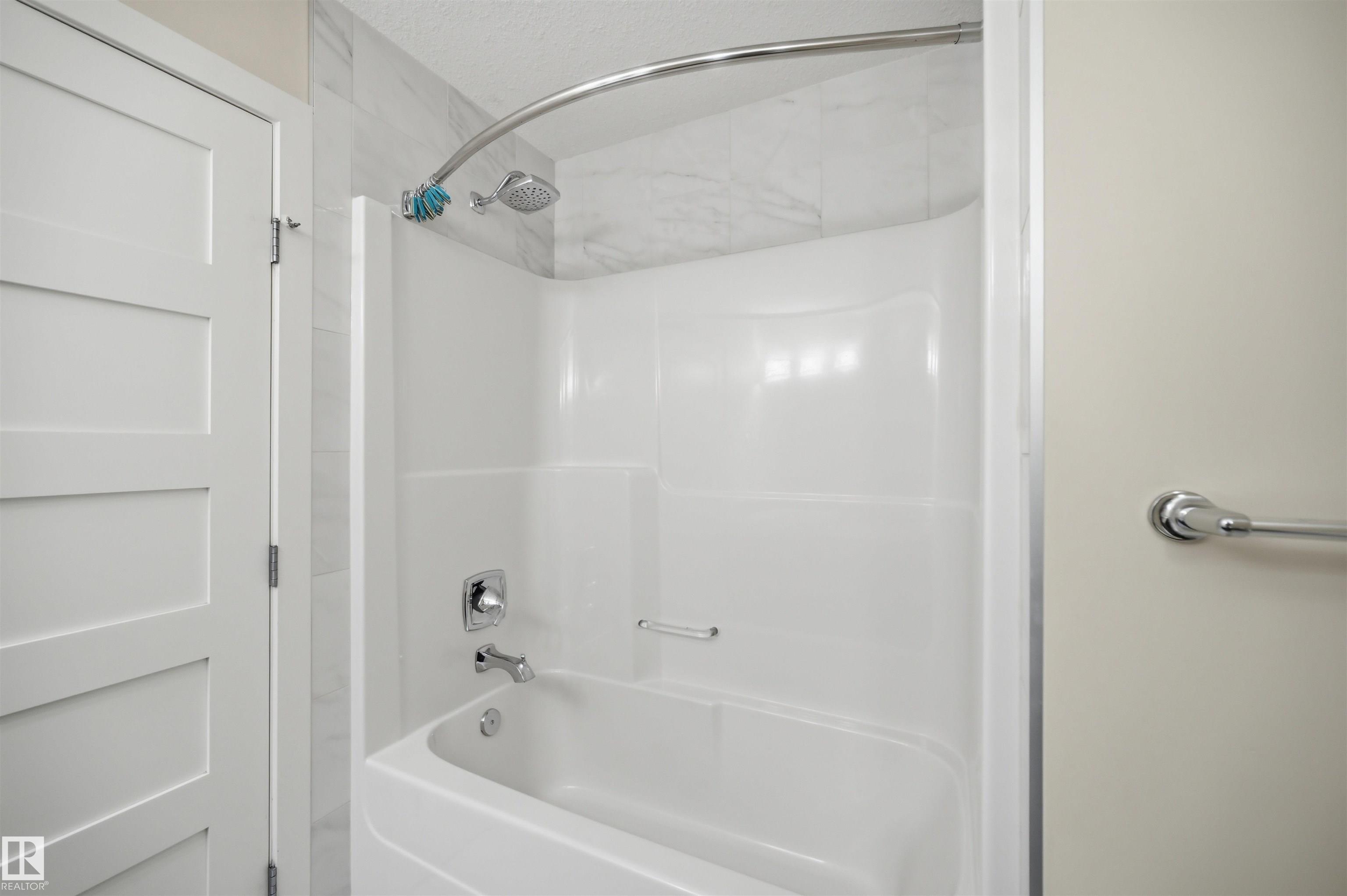 https://zimg.paragon.ice.com/ParagonImages/Property/PM/RAE/225400940/27/0/0/5e6336a118877e4cd1bffcbbe4285871/1/783959a4c8ab2ad00272e013be202477/225400940-3f8fd57e-f92f-4712-86f5-4fec9edf6cfb.JPG