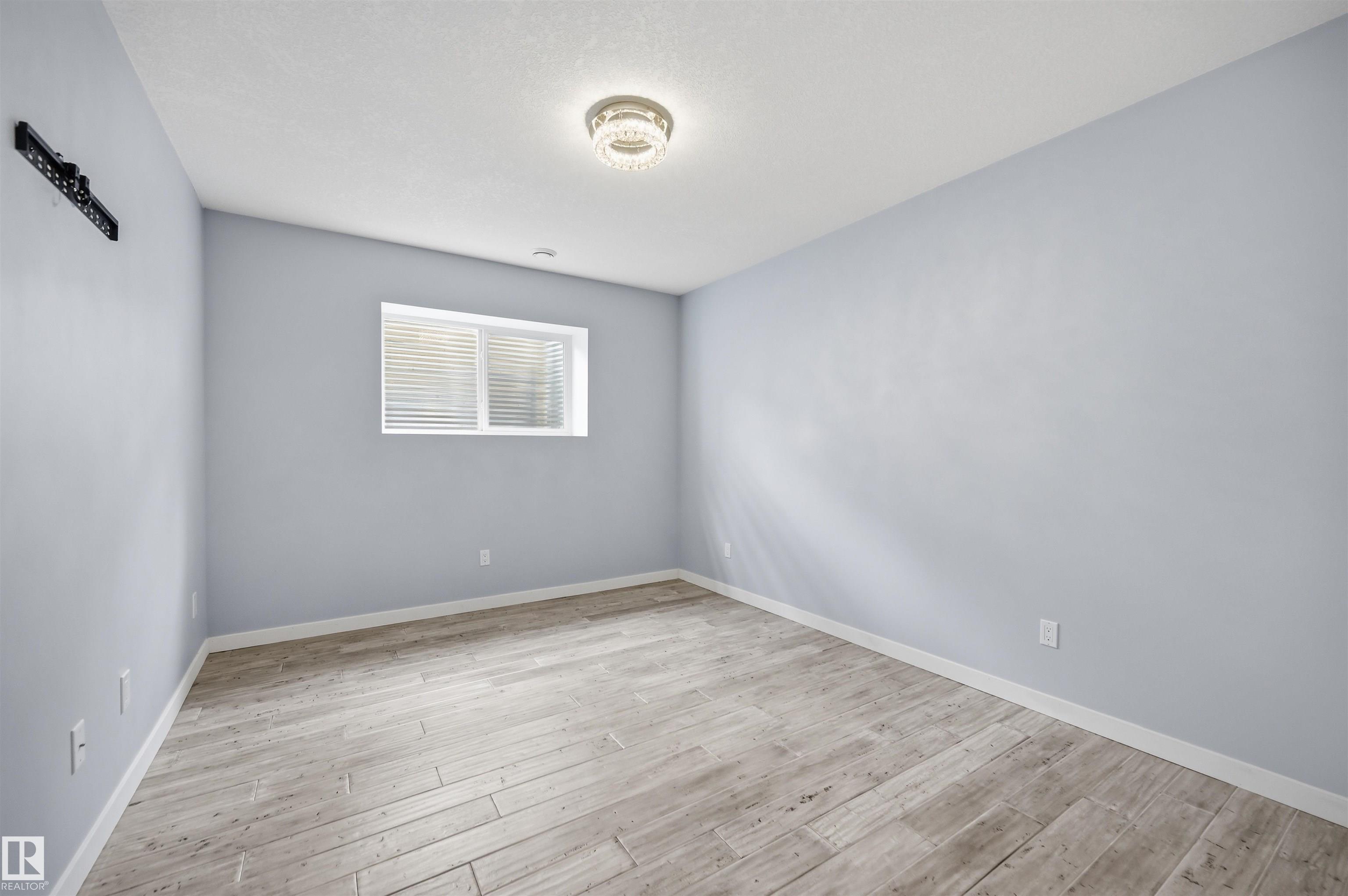 https://zimg.paragon.ice.com/ParagonImages/Property/PM/RAE/225400940/37/0/0/7d032e60e53eaf5b8dec61278f8178e0/1/783959a4c8ab2ad00272e013be202477/225400940-8b412c79-0948-4379-9a6d-14e2b554e92d.JPG