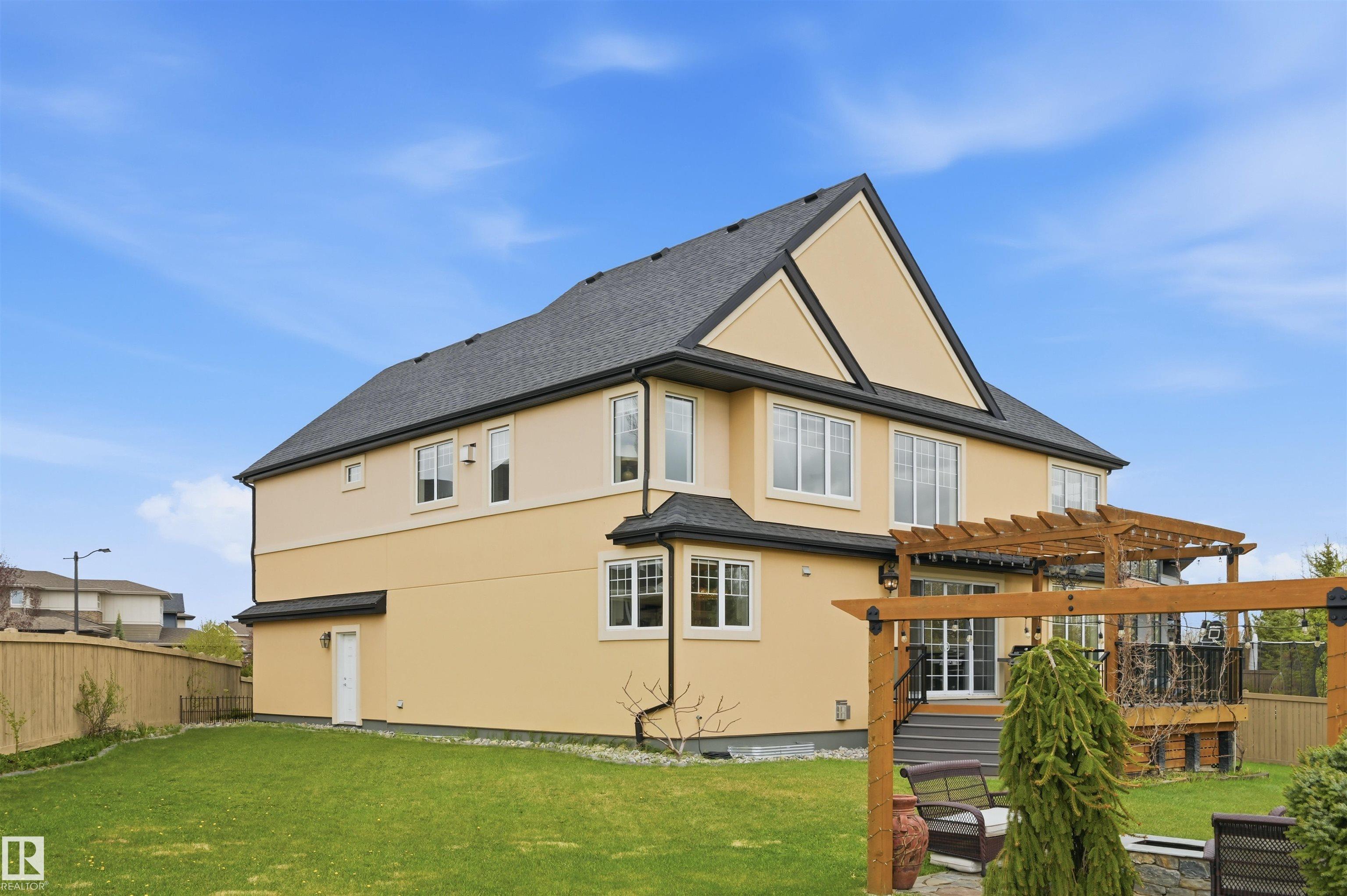 https://zimg.paragon.ice.com/ParagonImages/Property/PM/RAE/225400940/43/0/0/63a1e78e4a16b3348b977c03bc7fac59/1/783959a4c8ab2ad00272e013be202477/225400940-dc7c25fb-b934-4b31-952f-6bfa36ee1bdd.JPG