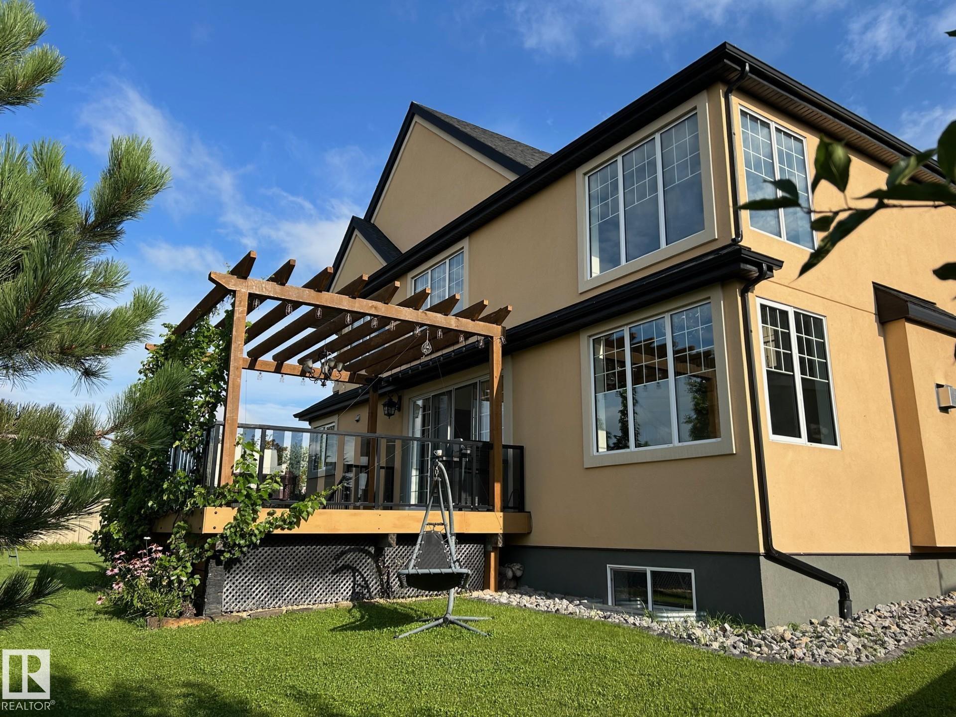 https://zimg.paragon.ice.com/ParagonImages/Property/PM/RAE/225400940/51/0/0/43cf8ee4a5382c21d7cbb5cc0a2660e9/1/783959a4c8ab2ad00272e013be202477/225400940-d5de8a67-d9dc-490e-aa37-65ef1e9af89f.JPG