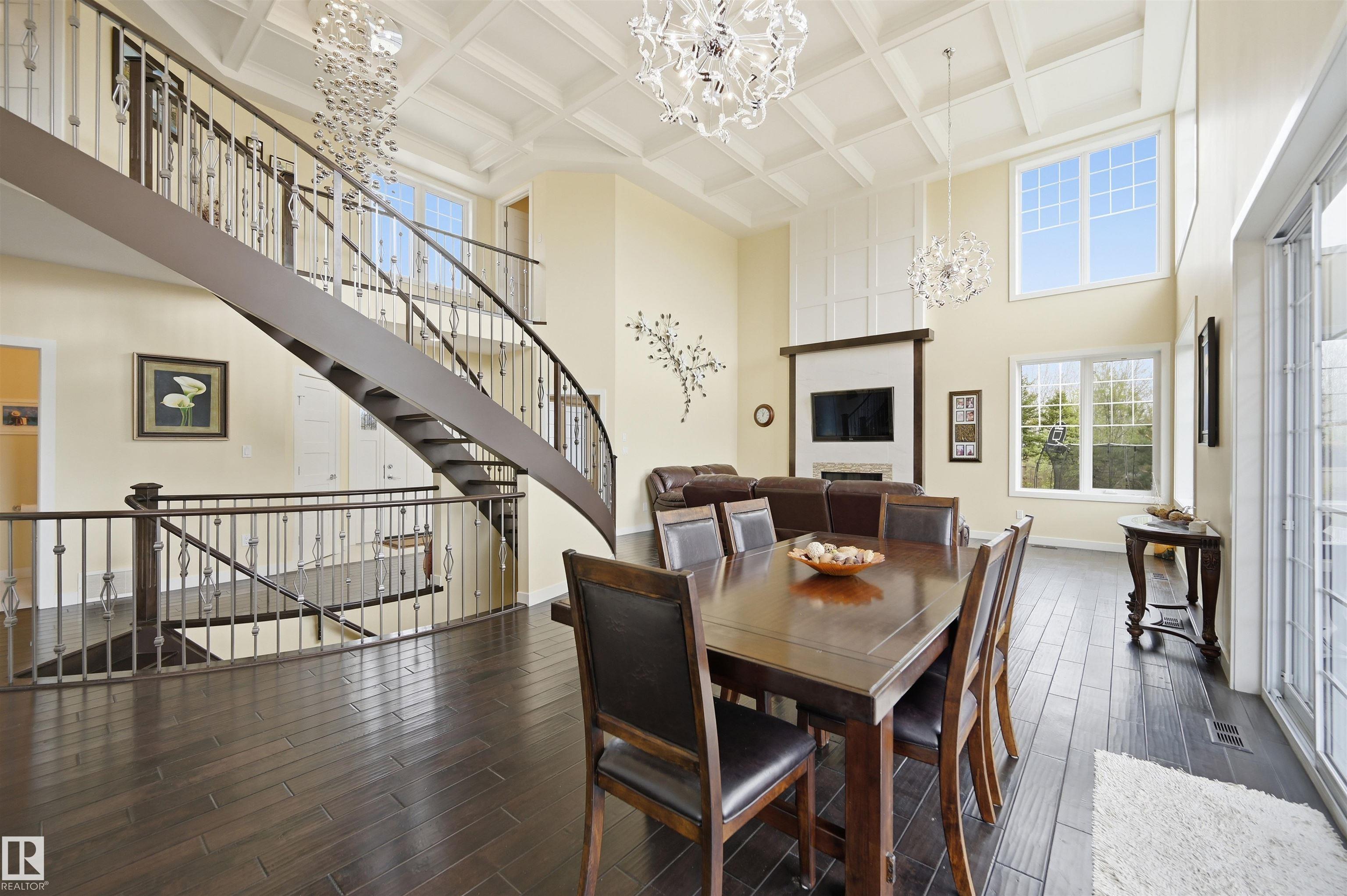 https://zimg.paragon.ice.com/ParagonImages/Property/PM/RAE/225400940/6/0/0/1f71cda6019af71a7e3ed3d7fb9e5460/1/783959a4c8ab2ad00272e013be202477/225400940-bdfb63b1-36dd-4b37-a50e-cfacb8a55370.JPG