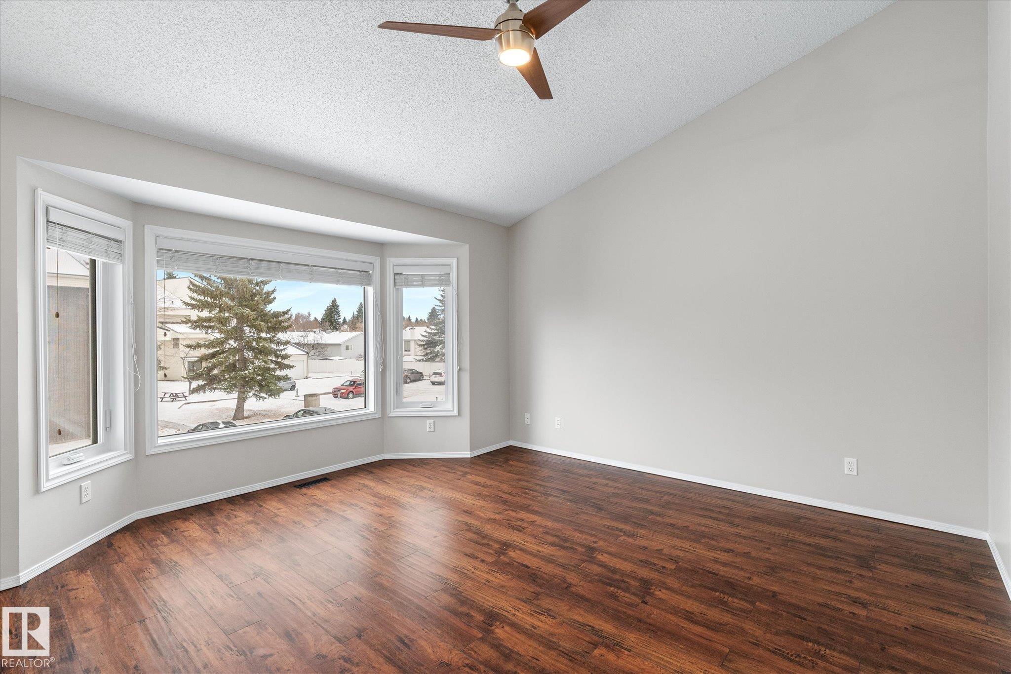 Photo 16 at 4 - 90 Liberton Drive, Lacombe Park, St. Albert