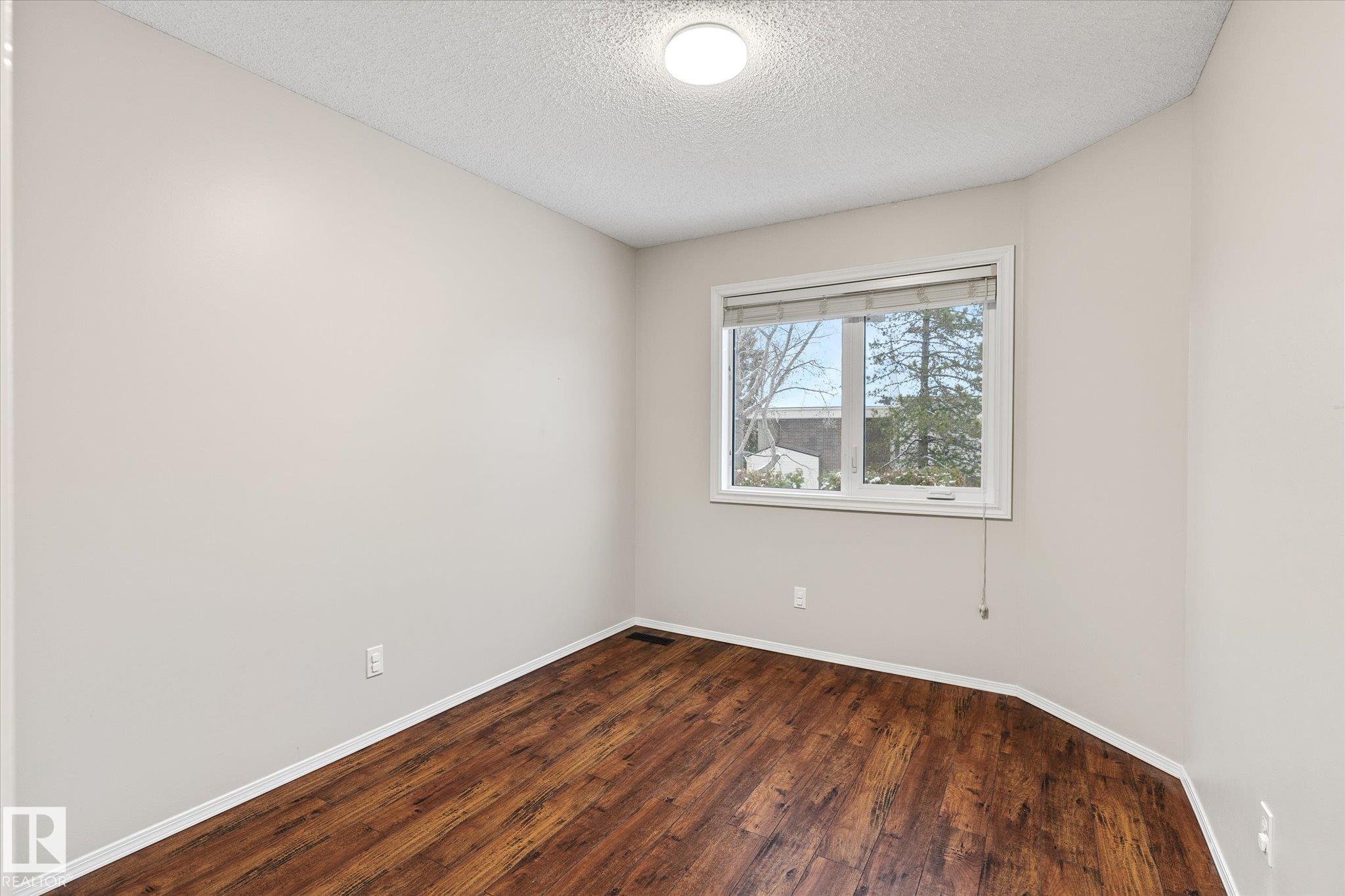 Photo 26 at 4 - 90 Liberton Drive, Lacombe Park, St. Albert