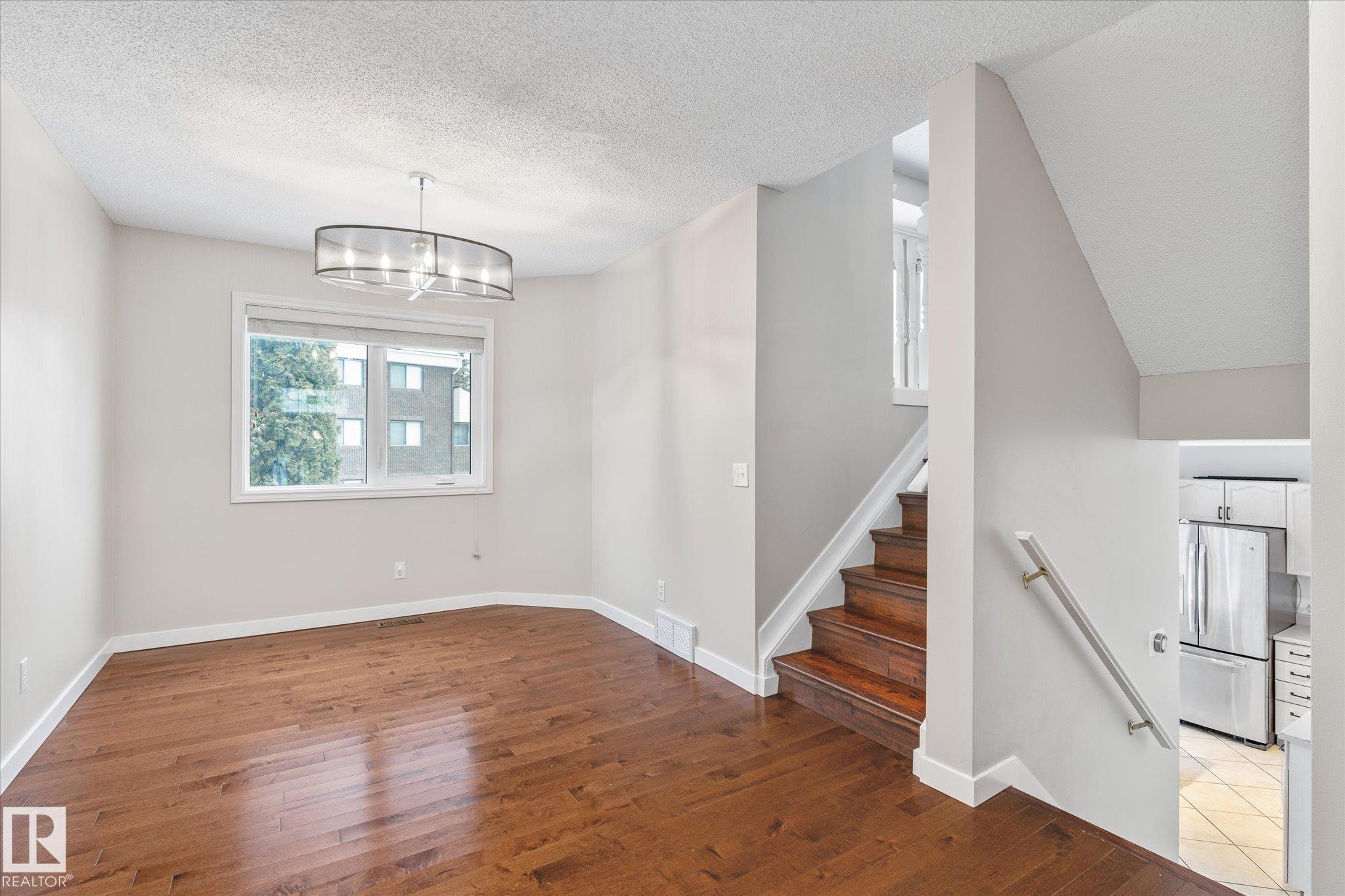 Photo 8 at 4 - 90 Liberton Drive, Lacombe Park, St. Albert