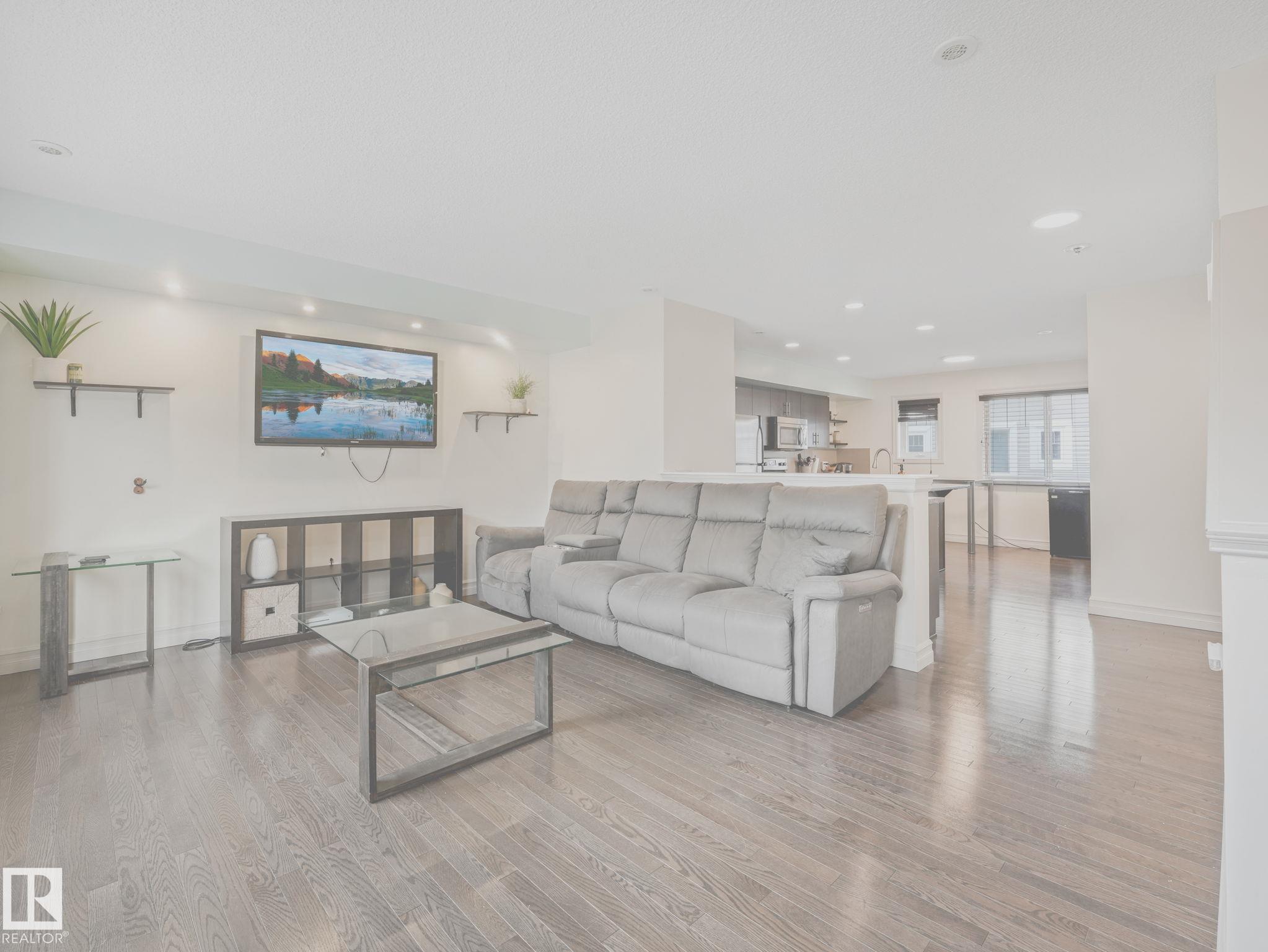 66 - 5317 3 Avenue SW, Charlesworth, Edmonton
