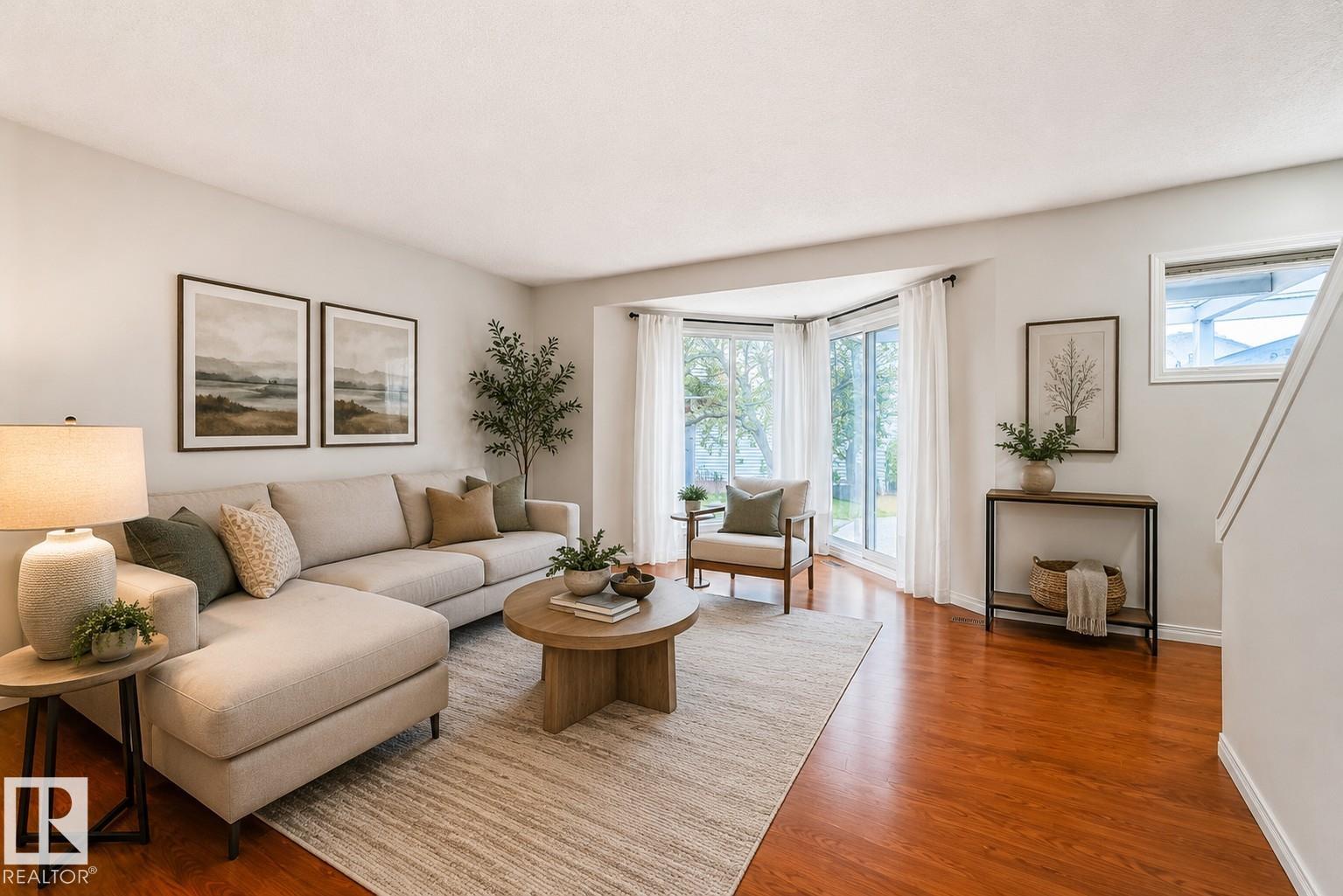 https://zimg.paragon.ice.com/ParagonImages/Property/PM/RAE/225400948/19/0/0/1efeb7ed860b45800049c8c2778a6187/1/04e77696c1b255f99546878d068effac/225400948-08d5ebef-22e1-4f7d-b1e8-8cdc02a9bc3d.JPG