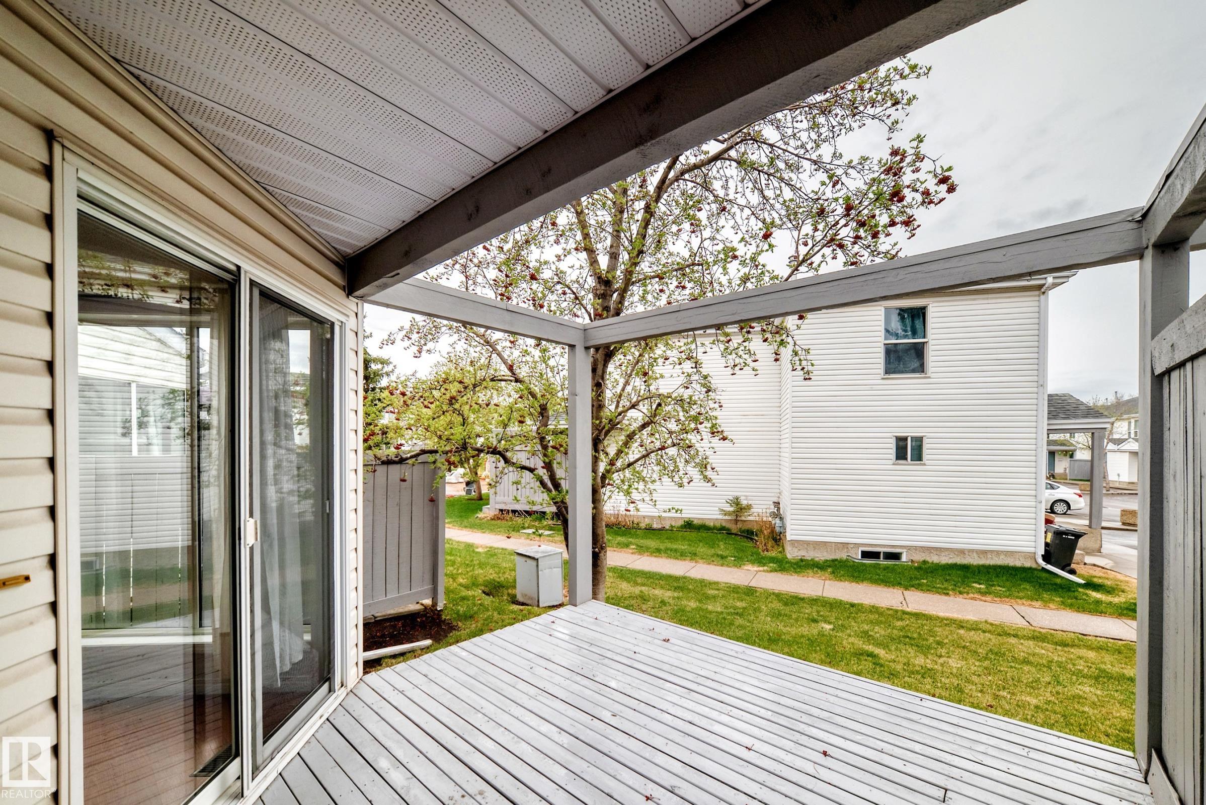 https://zimg.paragon.ice.com/ParagonImages/Property/PM/RAE/225400948/21/0/0/b94d66a5fce22c84bcec2923f3a2bedd/1/04e77696c1b255f99546878d068effac/225400948-d9d6eac9-08c7-498a-9ff1-40e06516db58.JPG