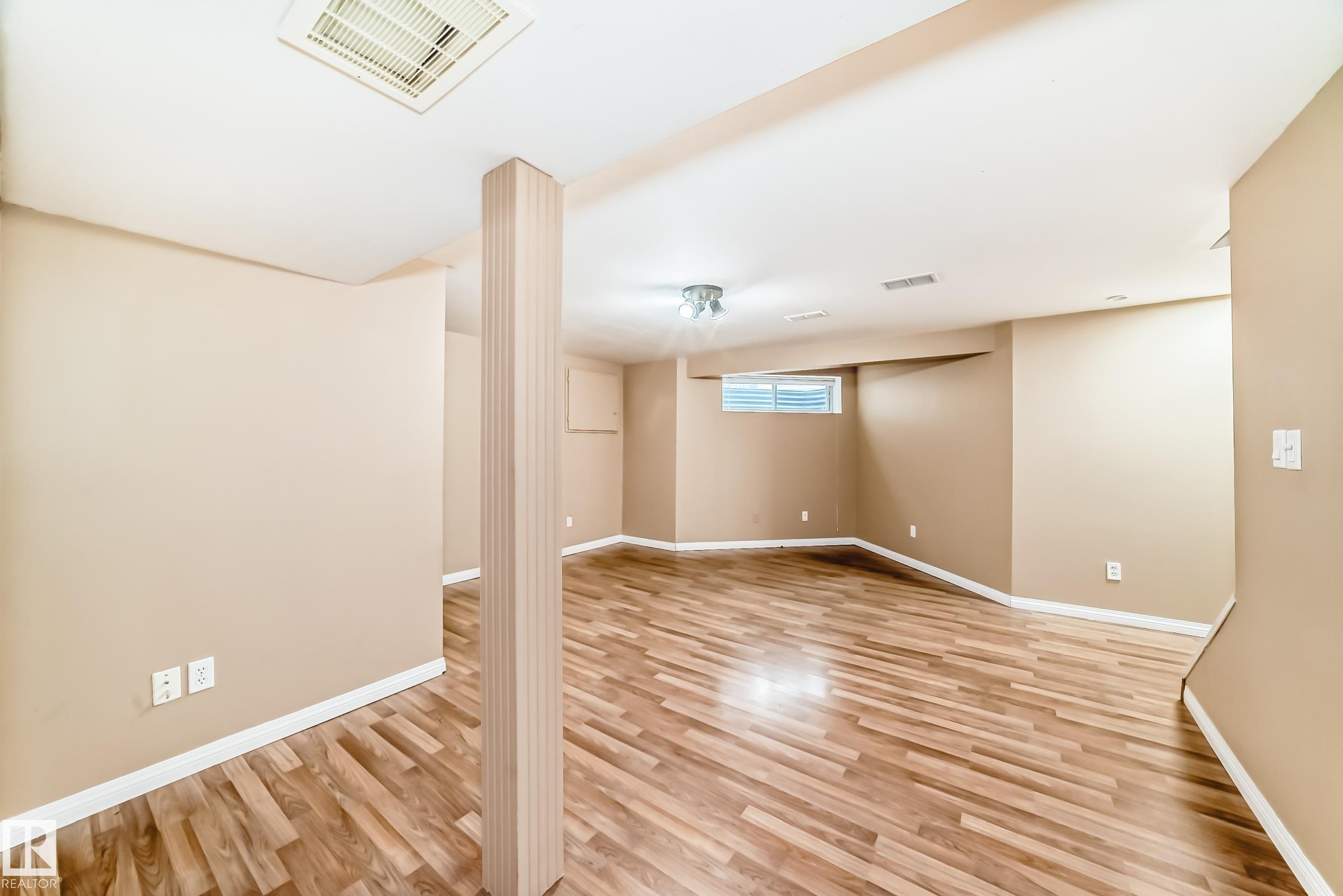 https://zimg.paragon.ice.com/ParagonImages/Property/PM/RAE/225400948/45/0/0/5436b8f77fc00d79364776225f2c89af/1/04e77696c1b255f99546878d068effac/225400948-d0244427-25fe-43a7-9bee-ff2331cbef28.JPG