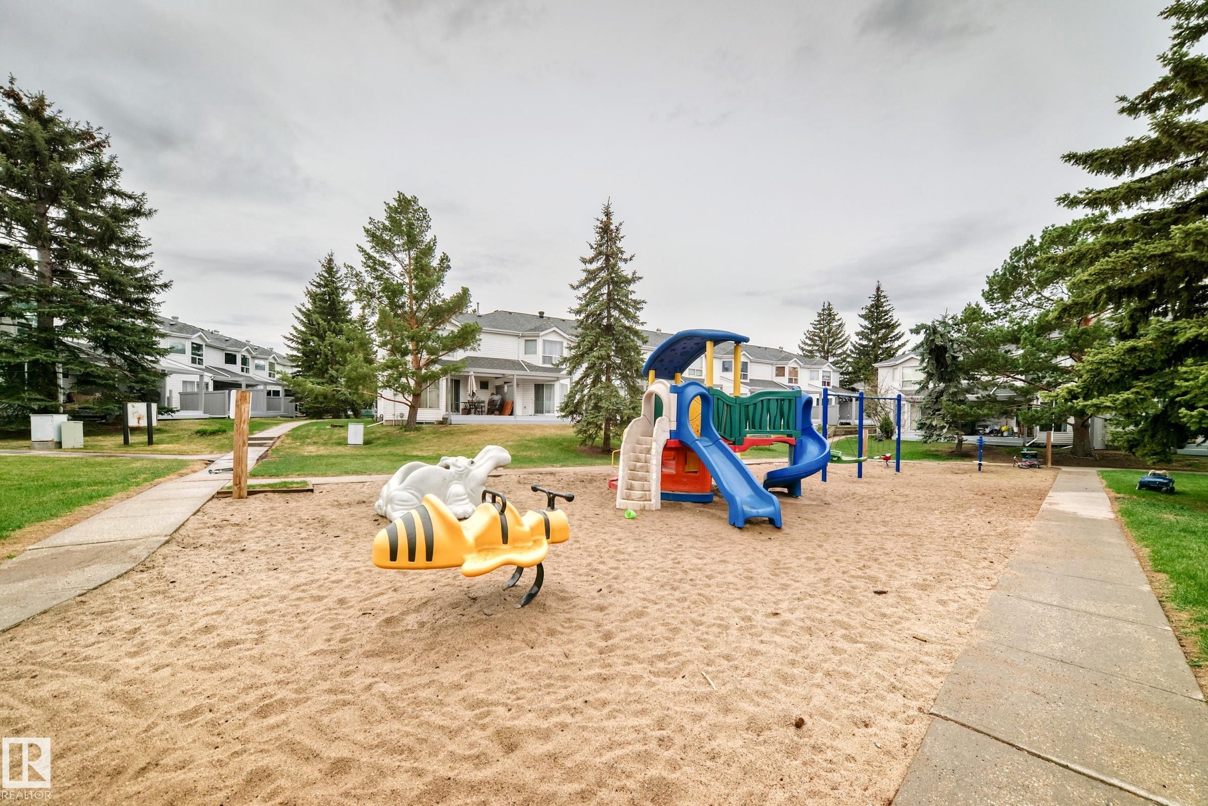 Picture for #28 603 YOUVILLE DR E NW