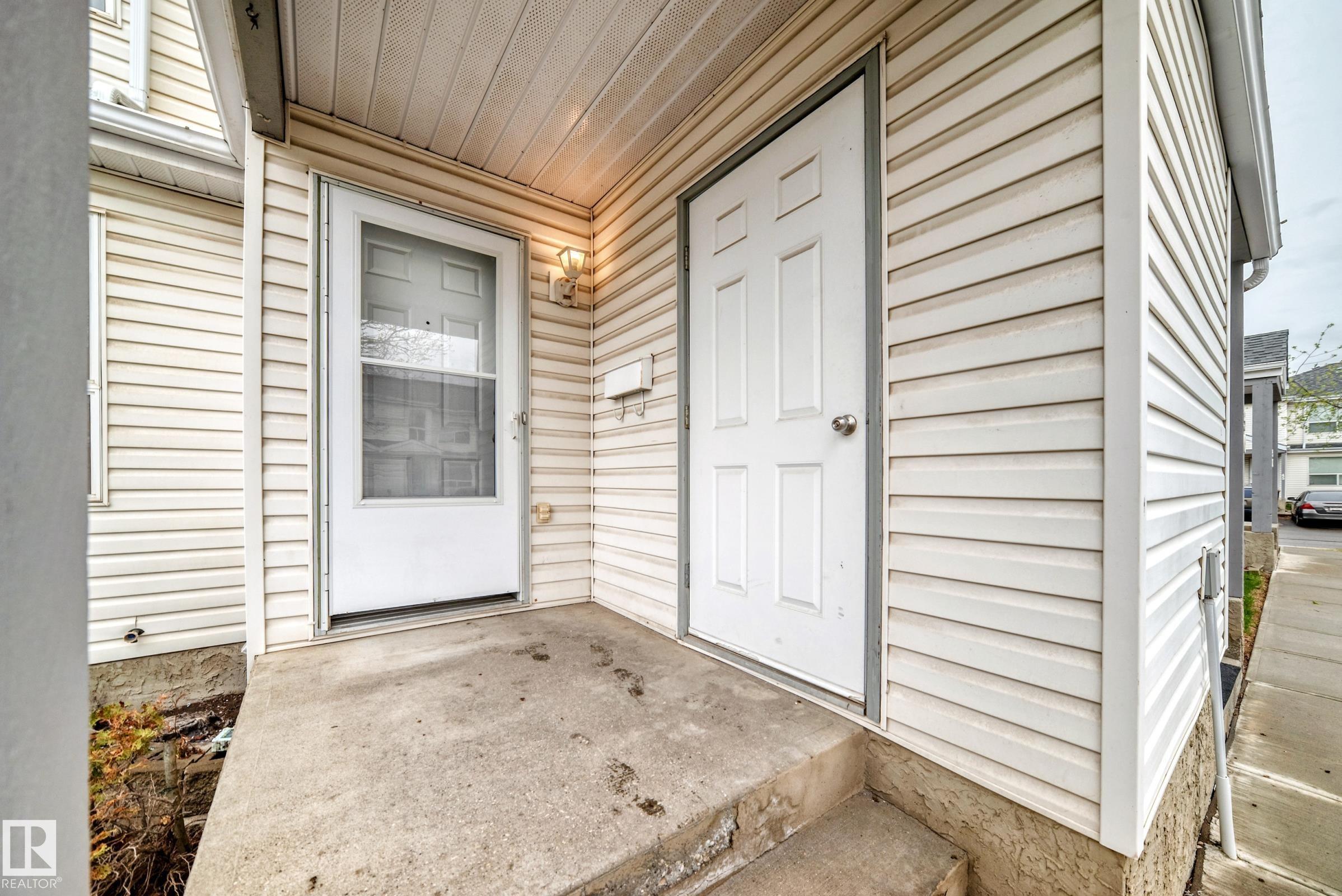 https://zimg.paragon.ice.com/ParagonImages/Property/PM/RAE/225400948/7/0/0/8589e545894590655118a286a062a7bc/1/04e77696c1b255f99546878d068effac/225400948-20d76472-65bb-4662-9c3a-b128725562c5.JPG