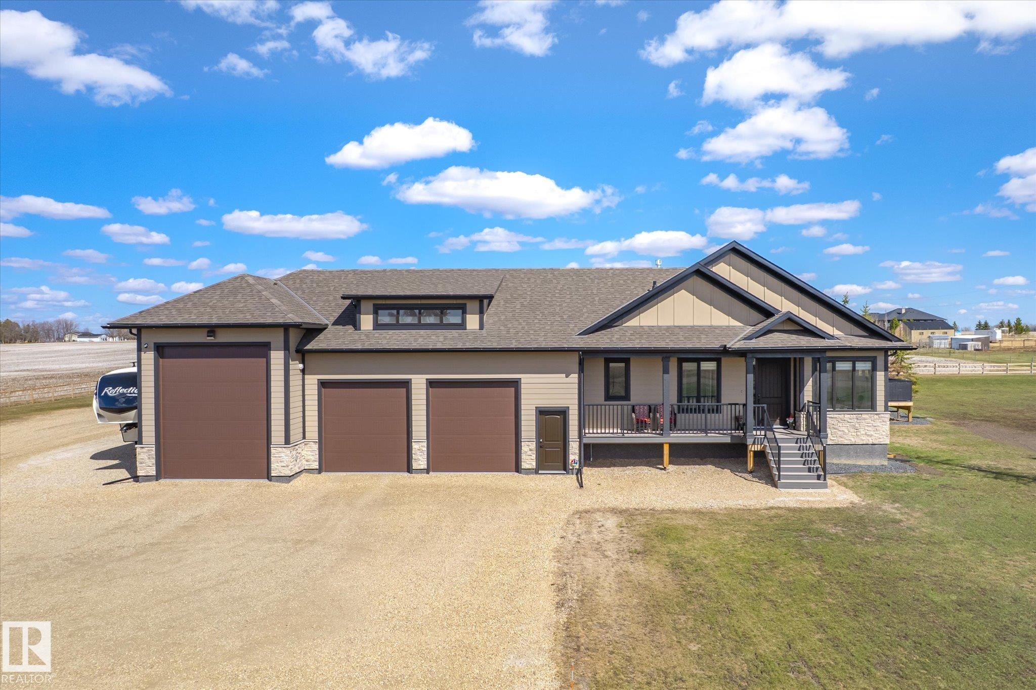 55525 Rge Road 264, None, Rural Sturgeon County