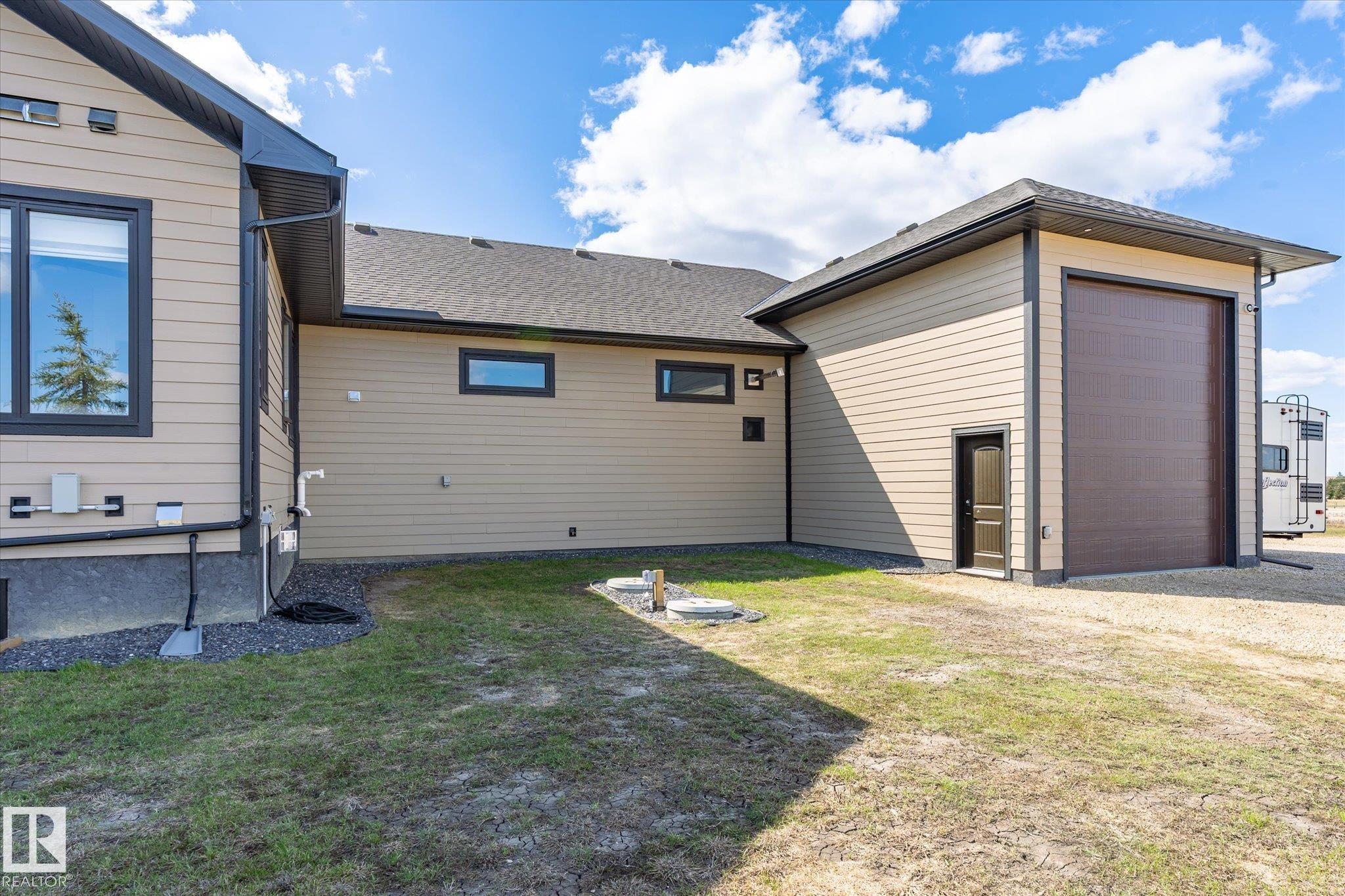 Photo 56 at 55525 Rge Road 264, None, Rural Sturgeon County