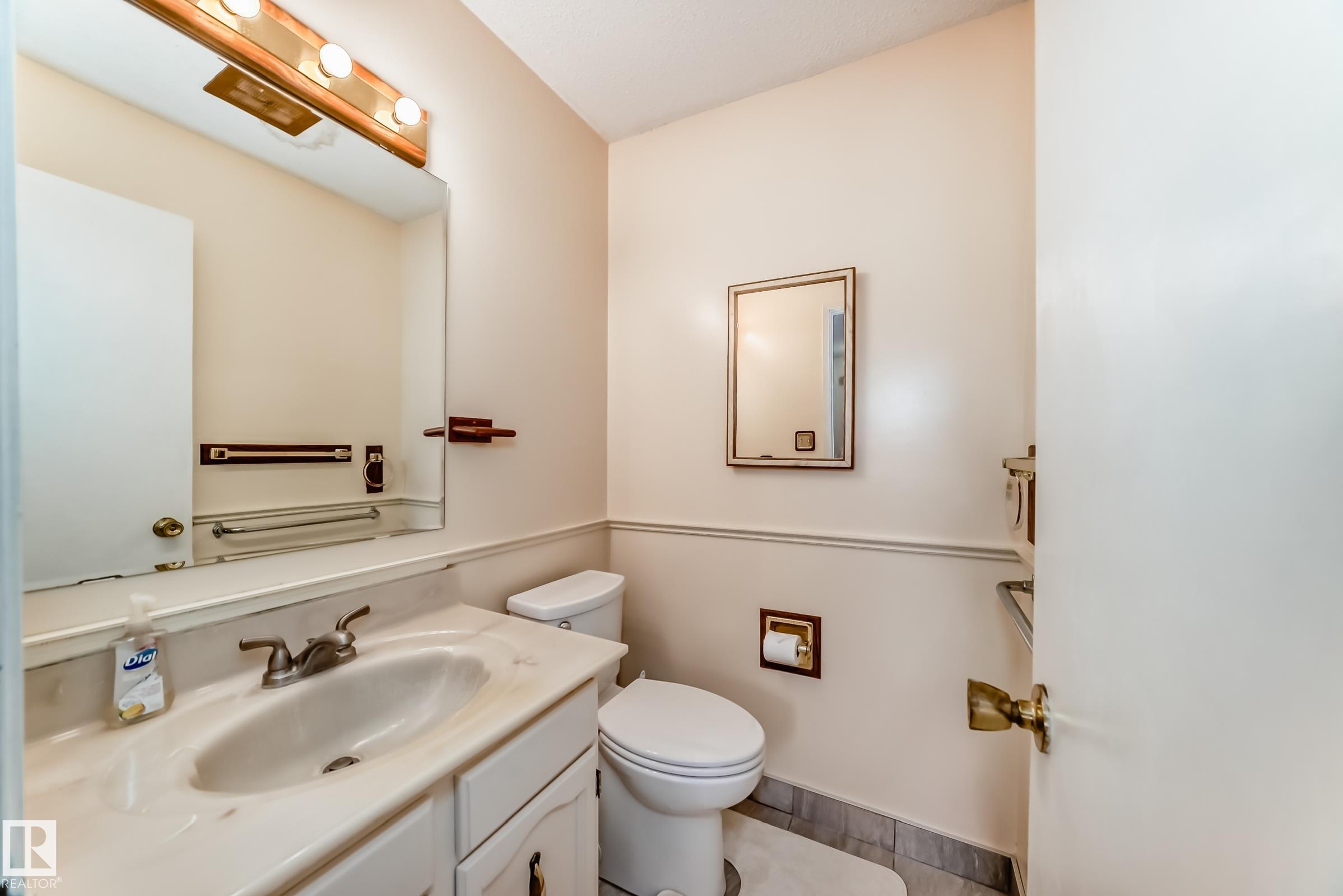 Photo 16 at 12018 157 Avenue NW, Dunluce, Edmonton