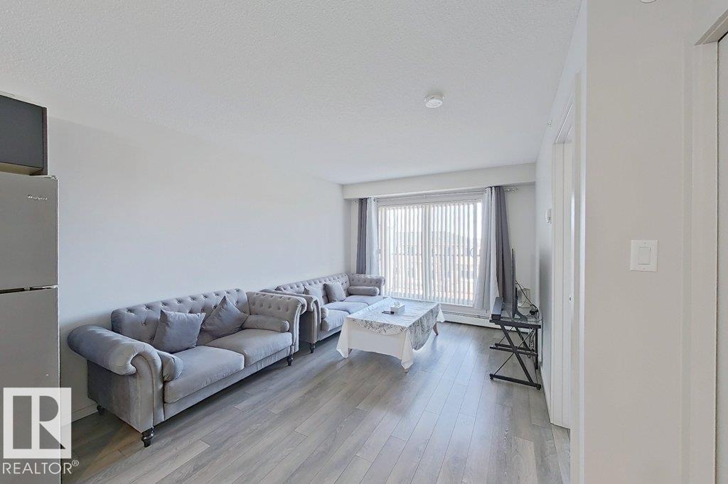 https://zimg.paragon.ice.com/ParagonImages/Property/PM/RAE/225400957/11/0/0/edaafd1ee4207d16e6ae6f5886ae895e/1/4a49dc9e954da43f4442a82158d301d0/225400957-c2d7f76f-4e52-4d71-84ae-4c1d2884e1ff.JPG