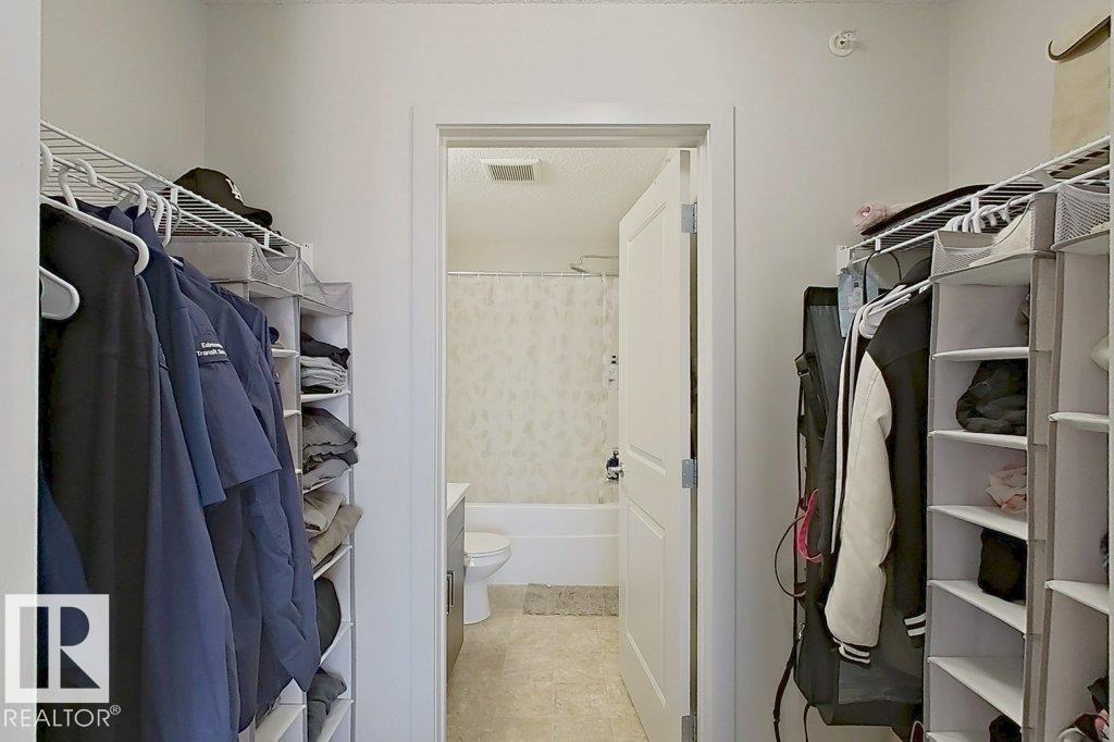 https://zimg.paragon.ice.com/ParagonImages/Property/PM/RAE/225400957/16/0/0/eb37cbdb45d8b390d47c92b2de6fb521/1/4a49dc9e954da43f4442a82158d301d0/225400957-e65ad9ac-d4b9-42d4-b83e-ddd80646970d.JPG