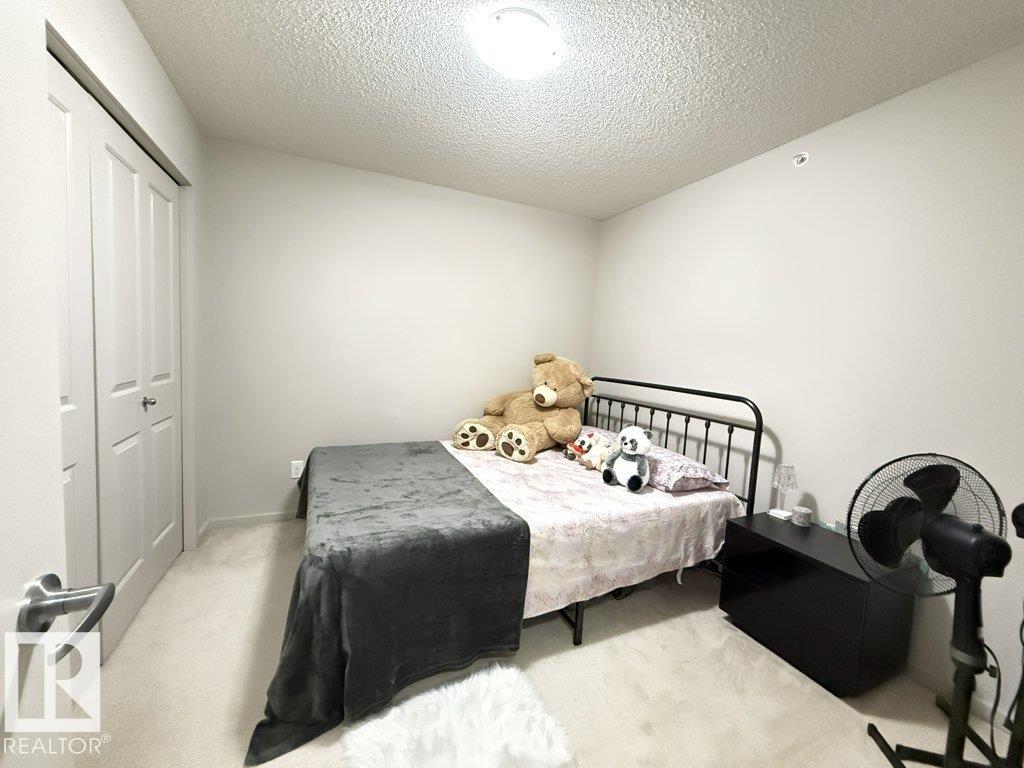 https://zimg.paragon.ice.com/ParagonImages/Property/PM/RAE/225400957/21/0/0/47088c55500f80b1455628dbb5a330dc/1/4a49dc9e954da43f4442a82158d301d0/225400957-b3b17683-86b8-4305-8da7-bb2f88e5a6c7.JPG