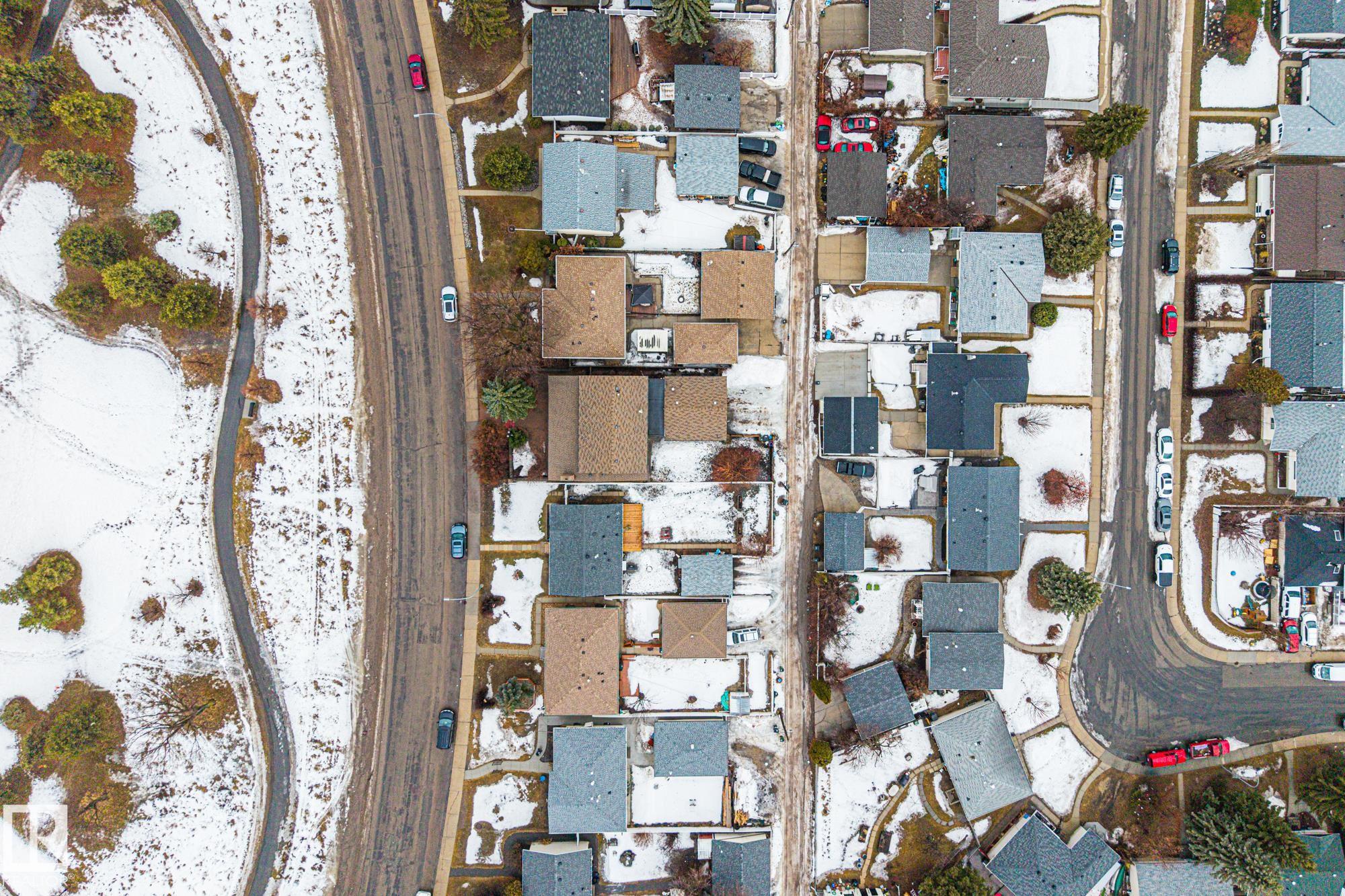 https://zimg.paragon.ice.com/ParagonImages/Property/PM/RAE/225400959/49/0/0/be05165f5471d661a28215bb32c60eda/1/4a7055522359511c670a7565dddb9983/225400959-B2671024-4A2F-453A-AC8C-DBEFBC0AA8B4.JPG