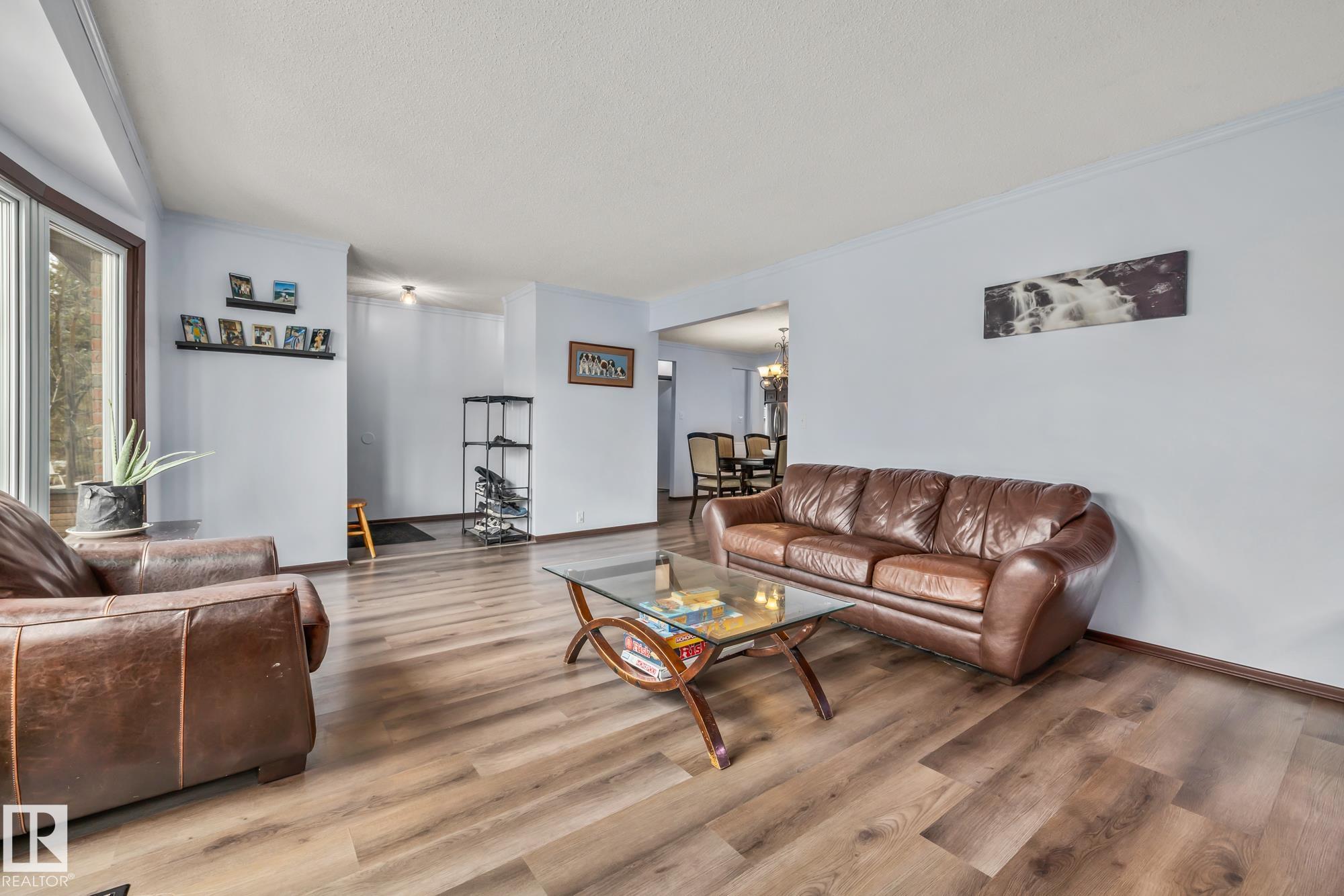 Photo 6 at 8812 135 Avenue NW, Glengarry, Edmonton