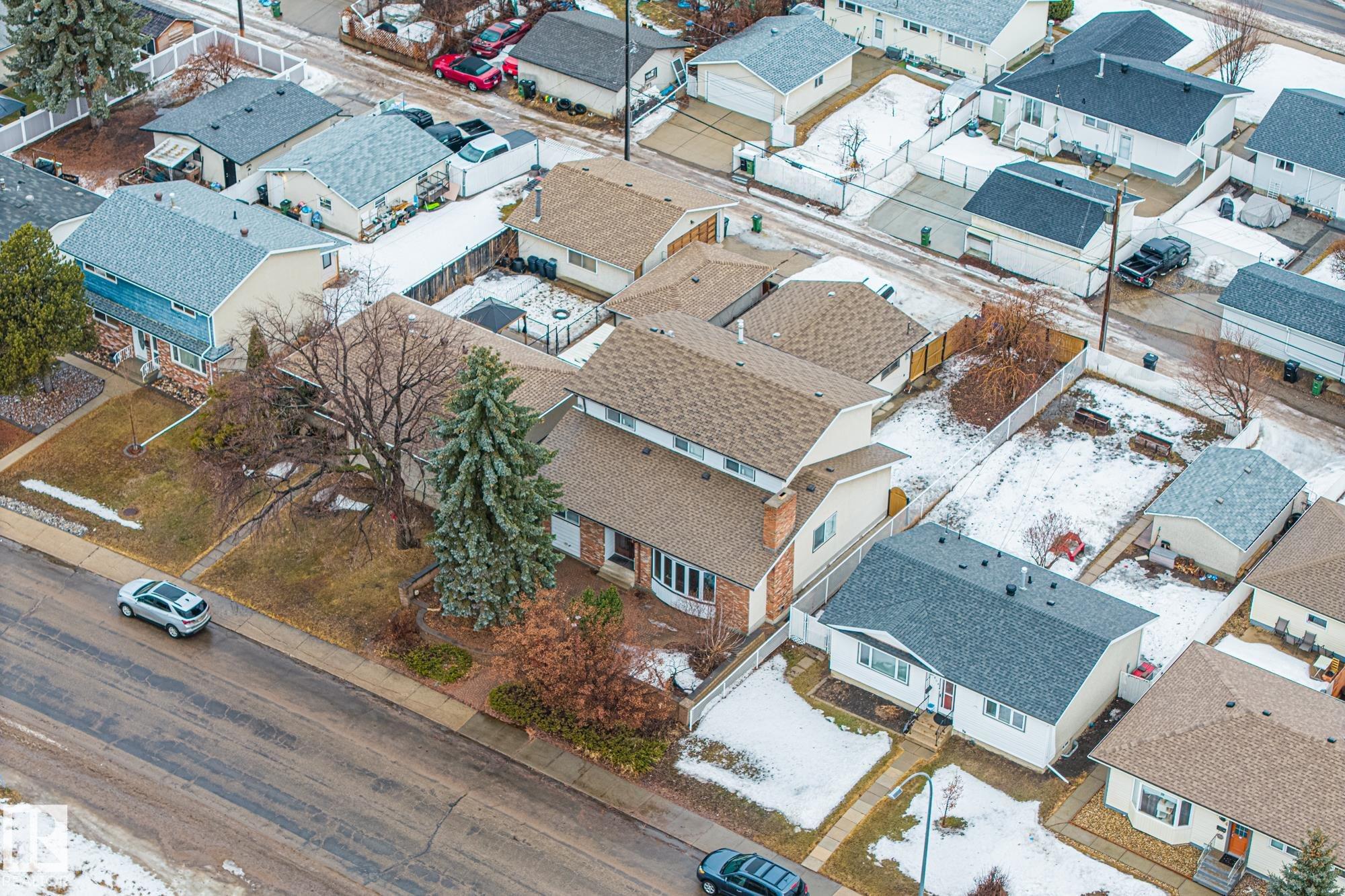 Photo 55 at 8812 135 Avenue NW, Glengarry, Edmonton