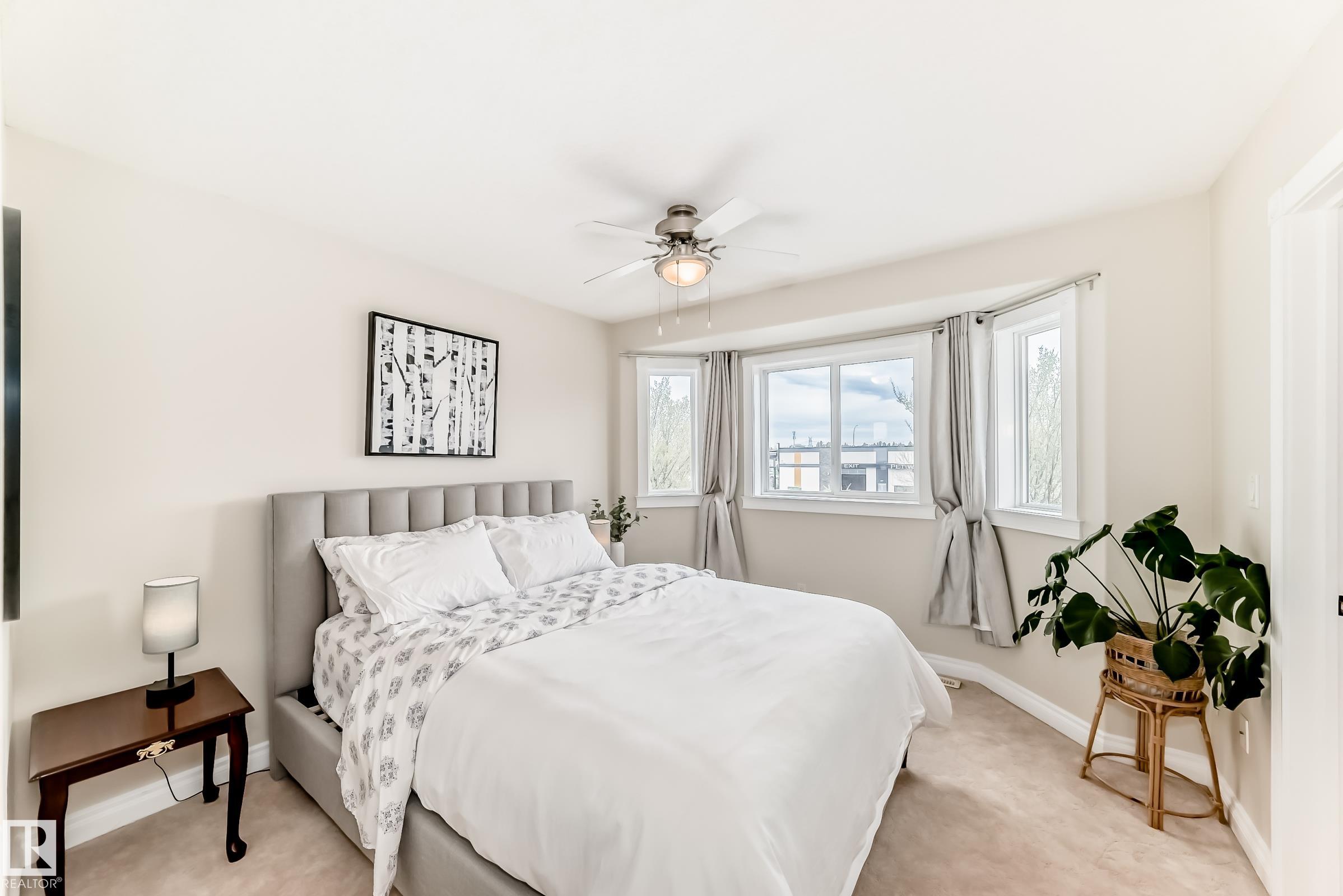 https://zimg.paragon.ice.com/ParagonImages/Property/PM/RAE/225400963/38/0/0/57c10a9d40c46d553e5fdb1f56bf3710/1/dacfcebc4e48ea867790b14edc5f8892/225400963-80b69b40-a644-4bbc-8cbf-1d7b0b1ba26a.JPG