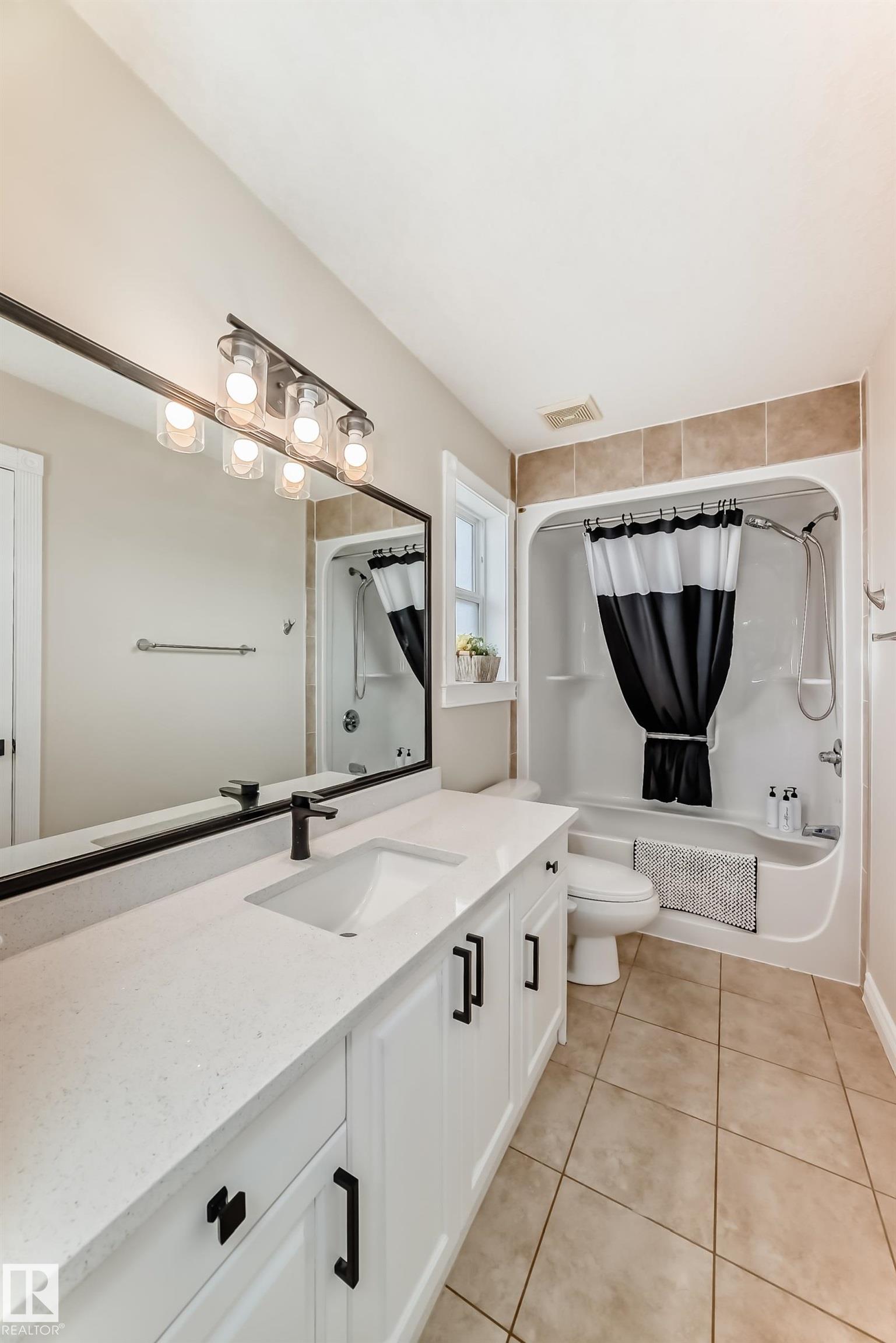 https://zimg.paragon.ice.com/ParagonImages/Property/PM/RAE/225400963/42/0/0/ac234596078d37bbb8236f2a0e26c08c/1/dacfcebc4e48ea867790b14edc5f8892/225400963-c40bb78f-5b6f-4c79-b43d-fc649febd45c.JPG