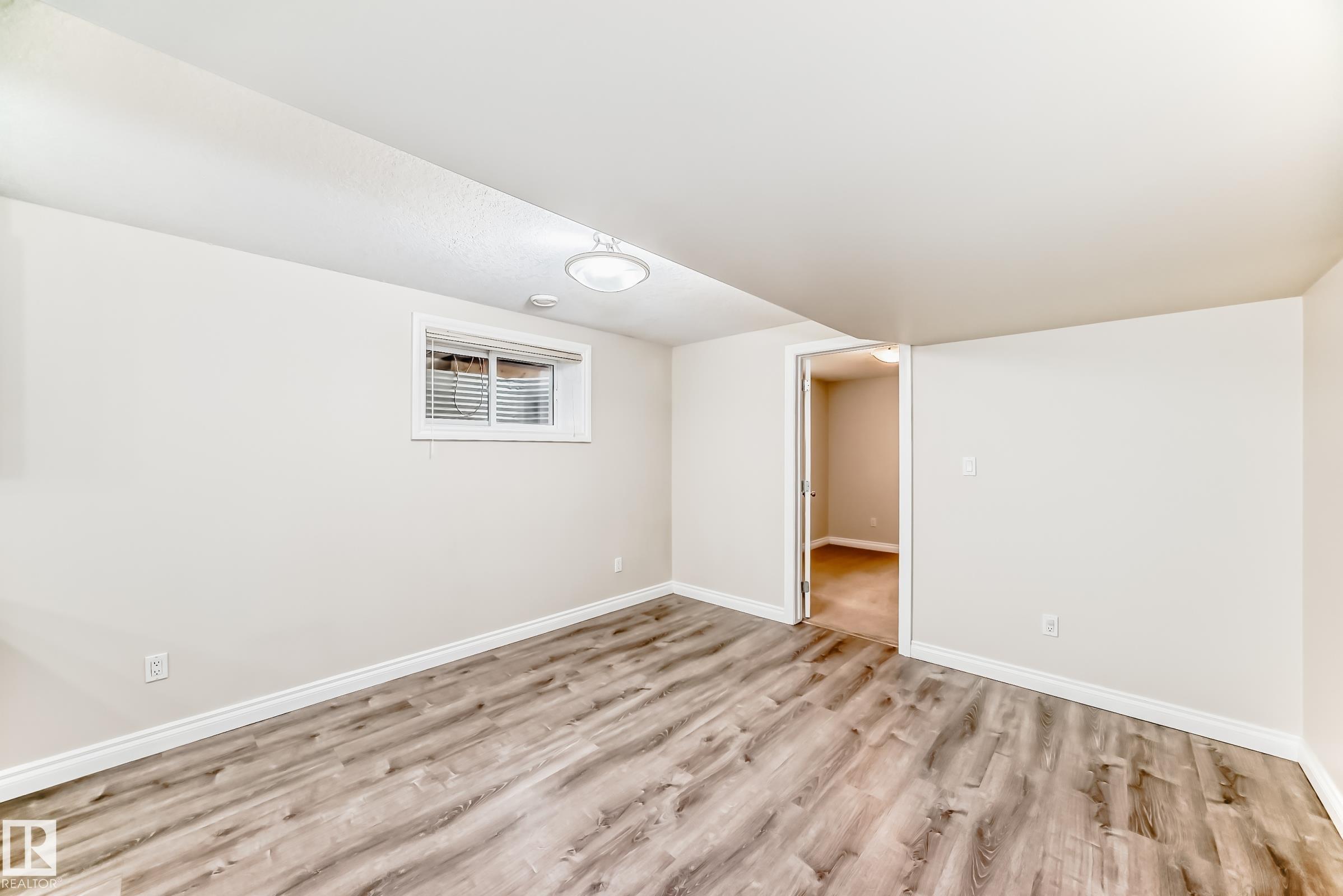 https://zimg.paragon.ice.com/ParagonImages/Property/PM/RAE/225400963/59/0/0/c26610fc912d4a1a509bb1f773c35a90/1/dacfcebc4e48ea867790b14edc5f8892/225400963-e388185b-b906-4471-bb88-89c0b82e303c.JPG
