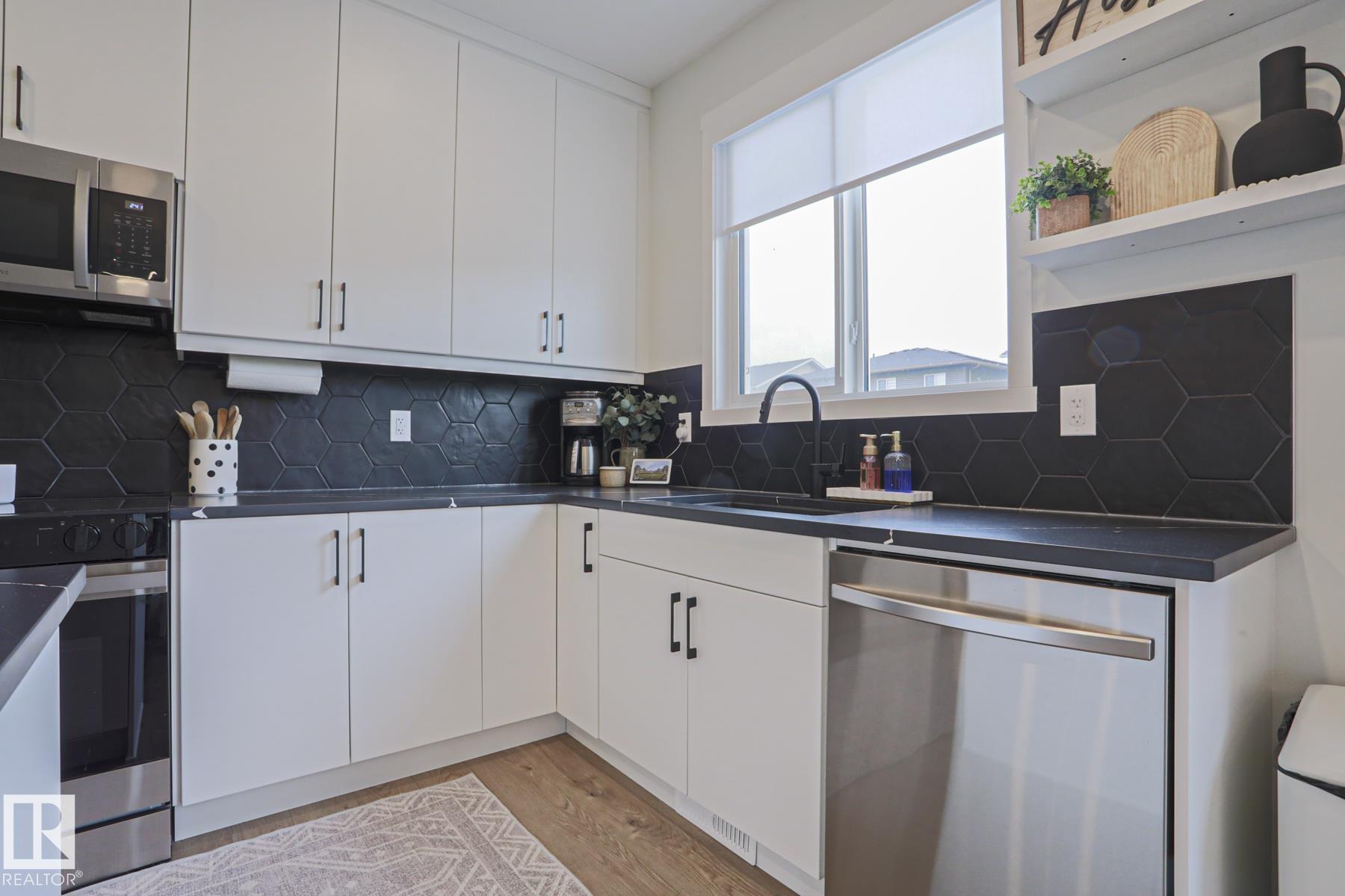 Photo 13 at 1047 Stoneside Road, Hearthstone, Sherwood Park
