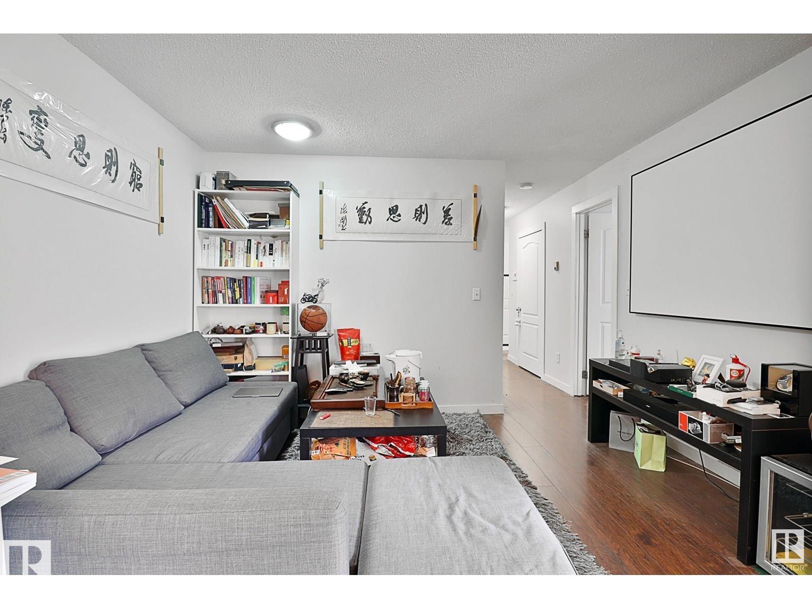 https://zimg.paragon.ice.com/ParagonImages/Property/PM/RAE/225400974/6/0/0/cd255cb263c506b34ec7de25508cb212/1/725f390de67d73a9c8b2af4c39969447/225400974-6ee9080a-d75b-451c-ae91-ea4698bea21c.JPG
