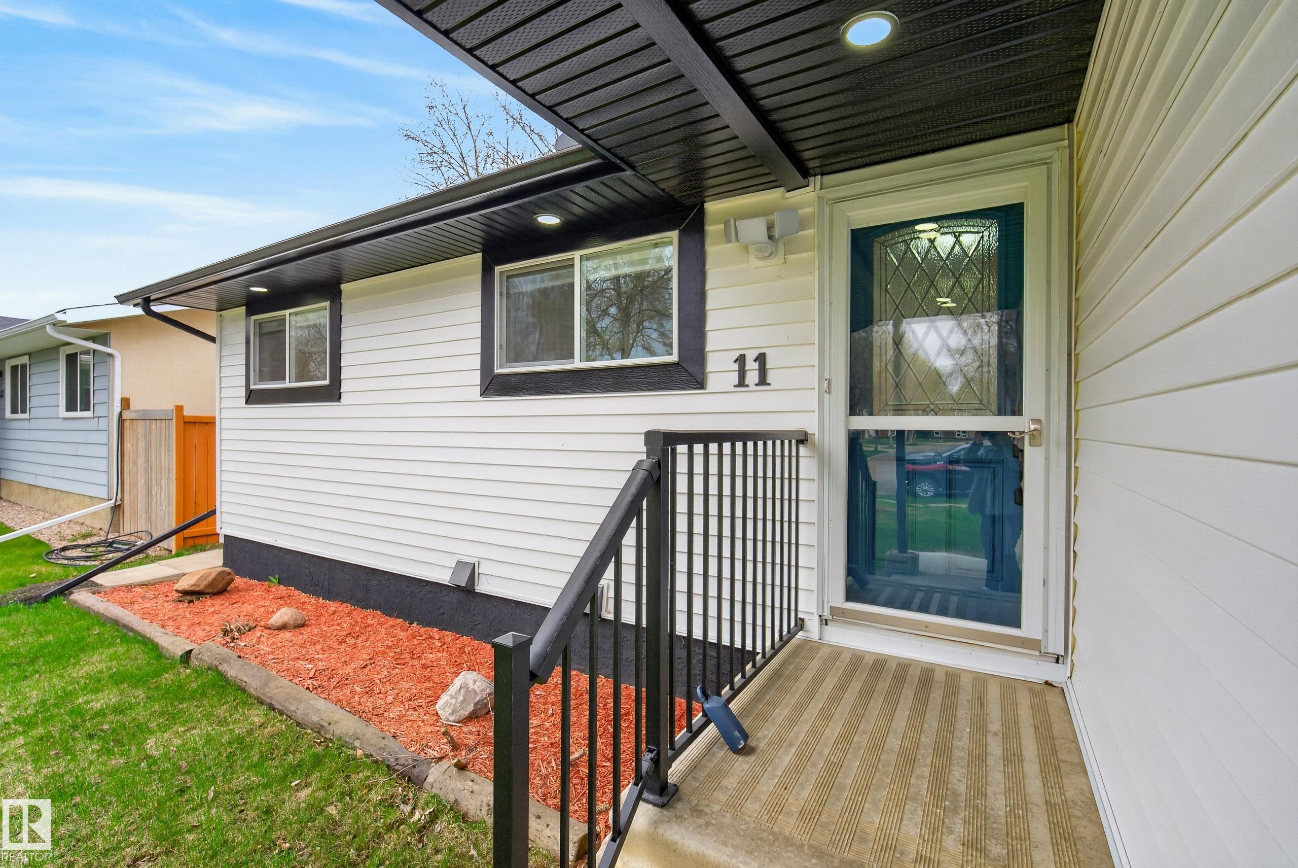 Photo 53 at 11 Labelle Crescent, Lacombe Park, St. Albert