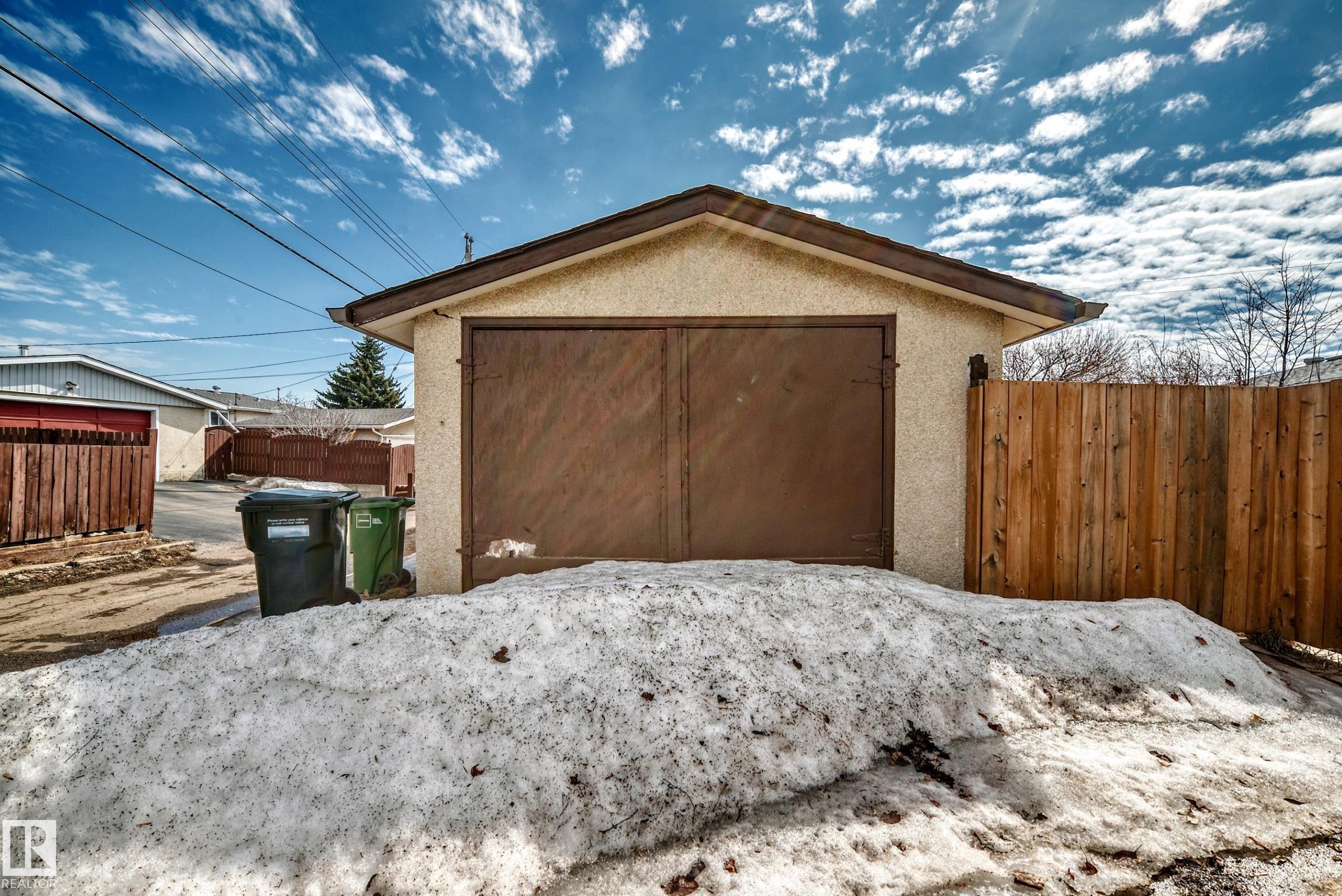 Photo 46 at 13419 70 Street NW, Delwood, Edmonton