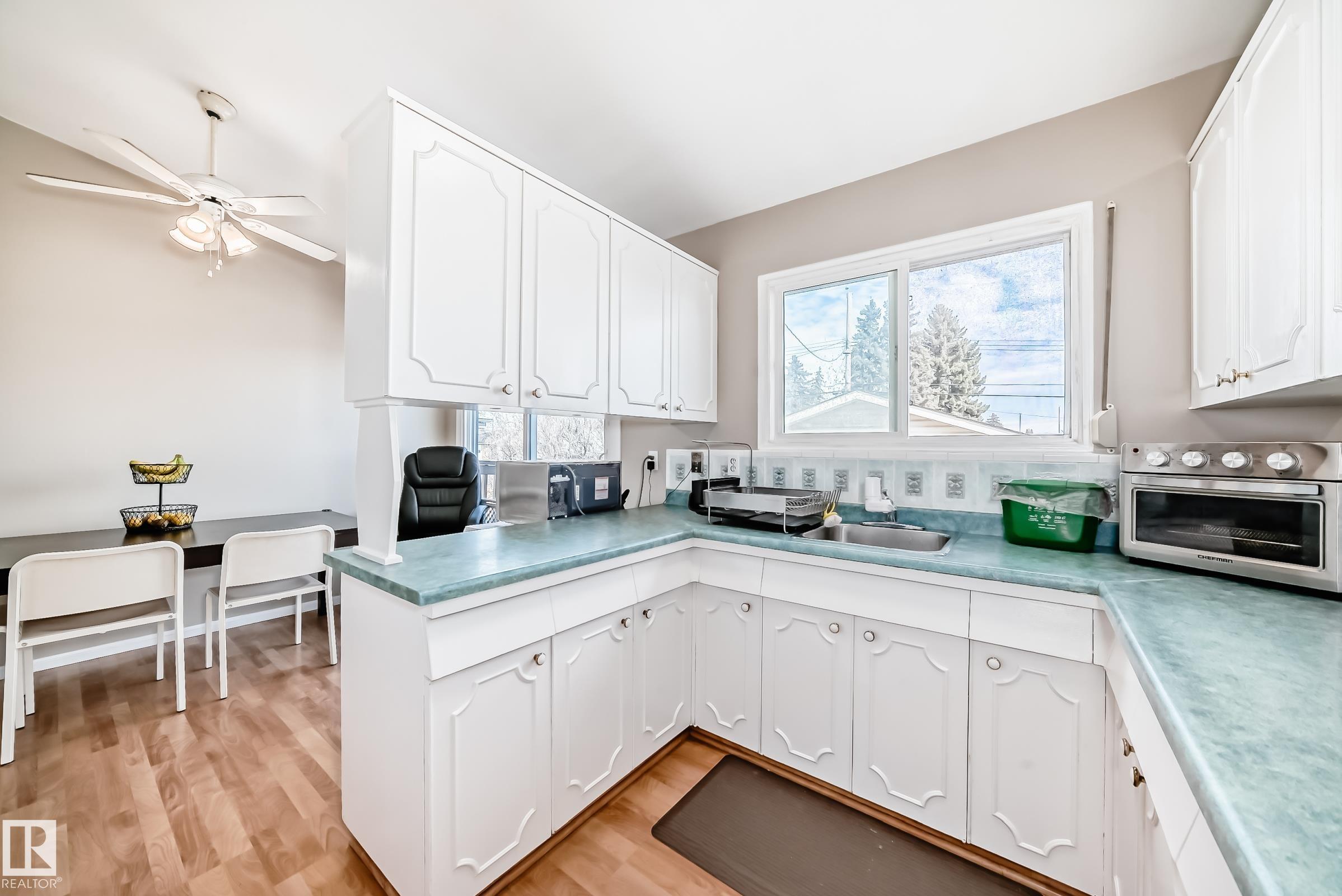 Photo 10 at 13419 70 Street NW, Delwood, Edmonton