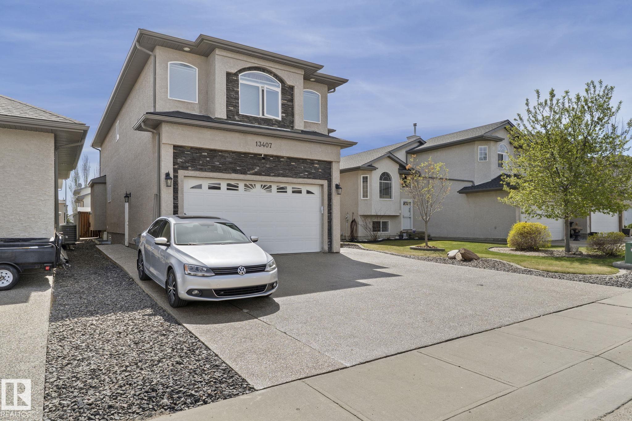 https://zimg.paragon.ice.com/ParagonImages/Property/PM/RAE/225400979/1/0/0/ac522399ad536f809428cdb02b8afd4e/1/818669a61a9ee1309f15817c87ac0f95/225400979-da70cce1-e4f1-48fa-881e-f789dcbb88c2.JPG