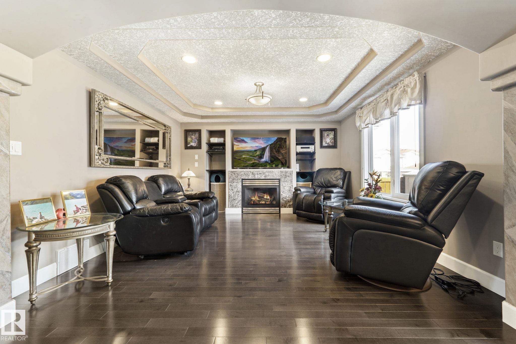 https://zimg.paragon.ice.com/ParagonImages/Property/PM/RAE/225400979/18/0/0/23a45d3cdce2b5b93cd8db81a55f6bb0/1/818669a61a9ee1309f15817c87ac0f95/225400979-ef43f311-64d7-4fa9-840f-c0e42d37e314.JPG