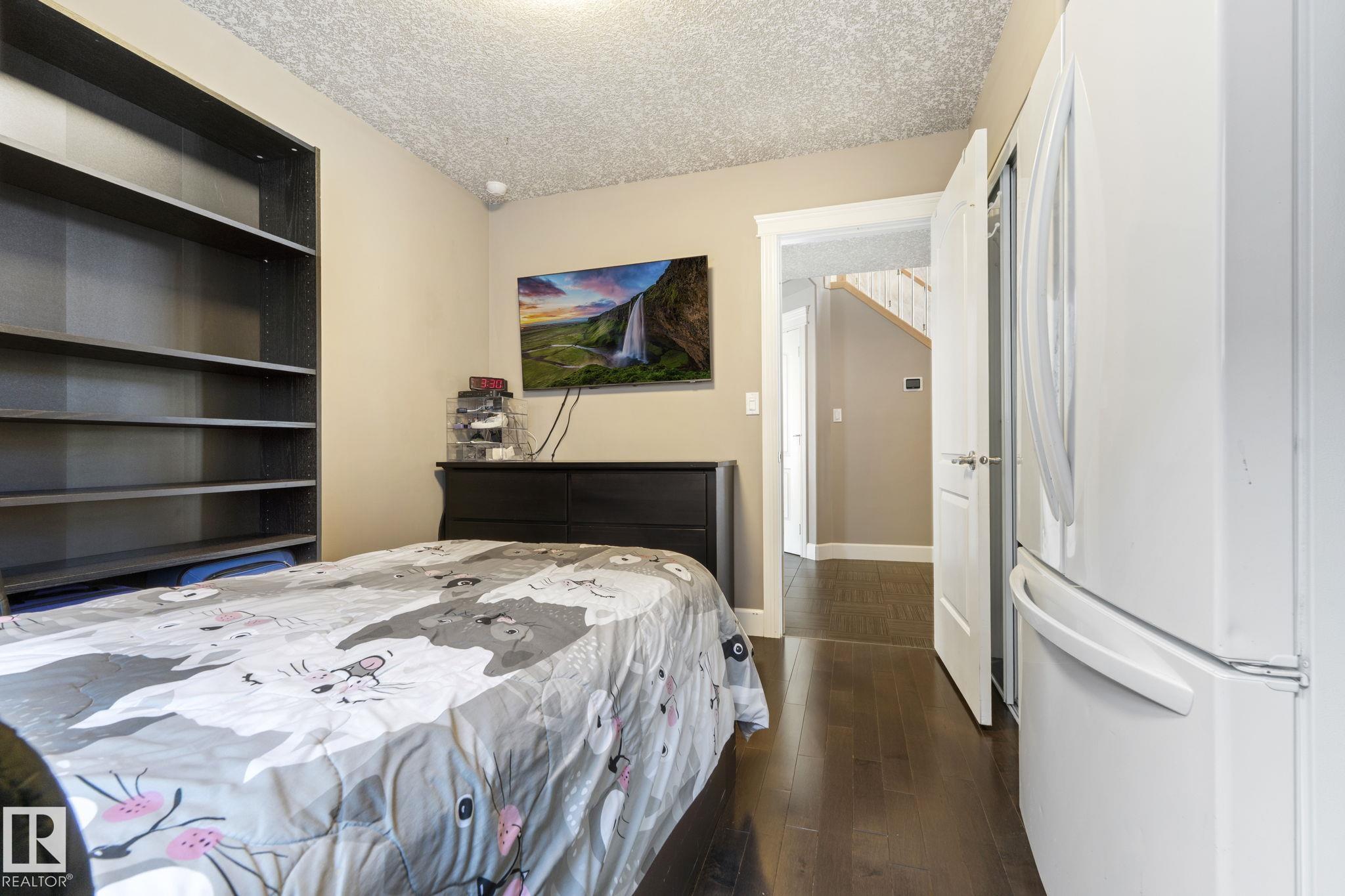 https://zimg.paragon.ice.com/ParagonImages/Property/PM/RAE/225400979/21/0/0/c7172b950a39ed1a24ace50184307550/1/818669a61a9ee1309f15817c87ac0f95/225400979-fa7c305e-517b-45ed-bed1-03a3f442d68c.JPG