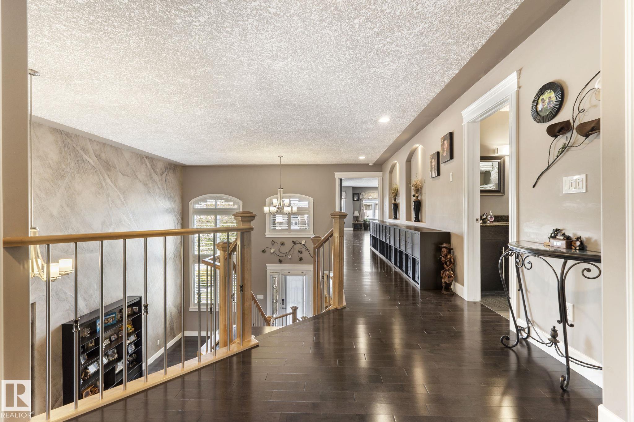 https://zimg.paragon.ice.com/ParagonImages/Property/PM/RAE/225400979/22/0/0/fd58b10e6262346b08c600fe4767bd71/1/818669a61a9ee1309f15817c87ac0f95/225400979-014079d5-0371-4a60-88d9-4a800b839cea.JPG