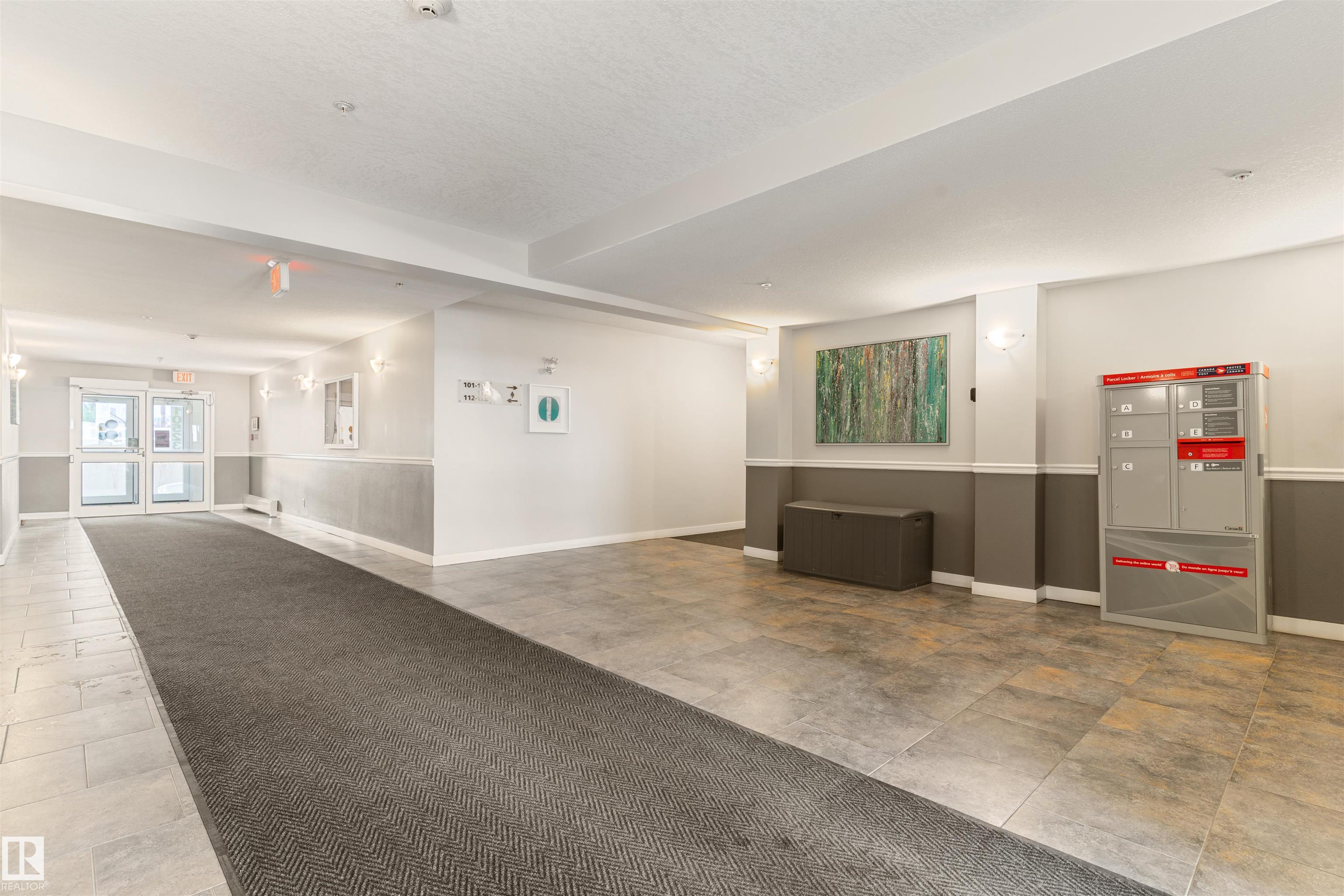 https://zimg.paragon.ice.com/ParagonImages/Property/PM/RAE/225400981/27/0/0/c9ed41274dfe4d9e7ec3c76f83979ac4/1/f3d6eaec906d10910f7813246eac403d/225400981-a6fec4cf-a108-4f25-9a3d-dc37107e98ca.JPG