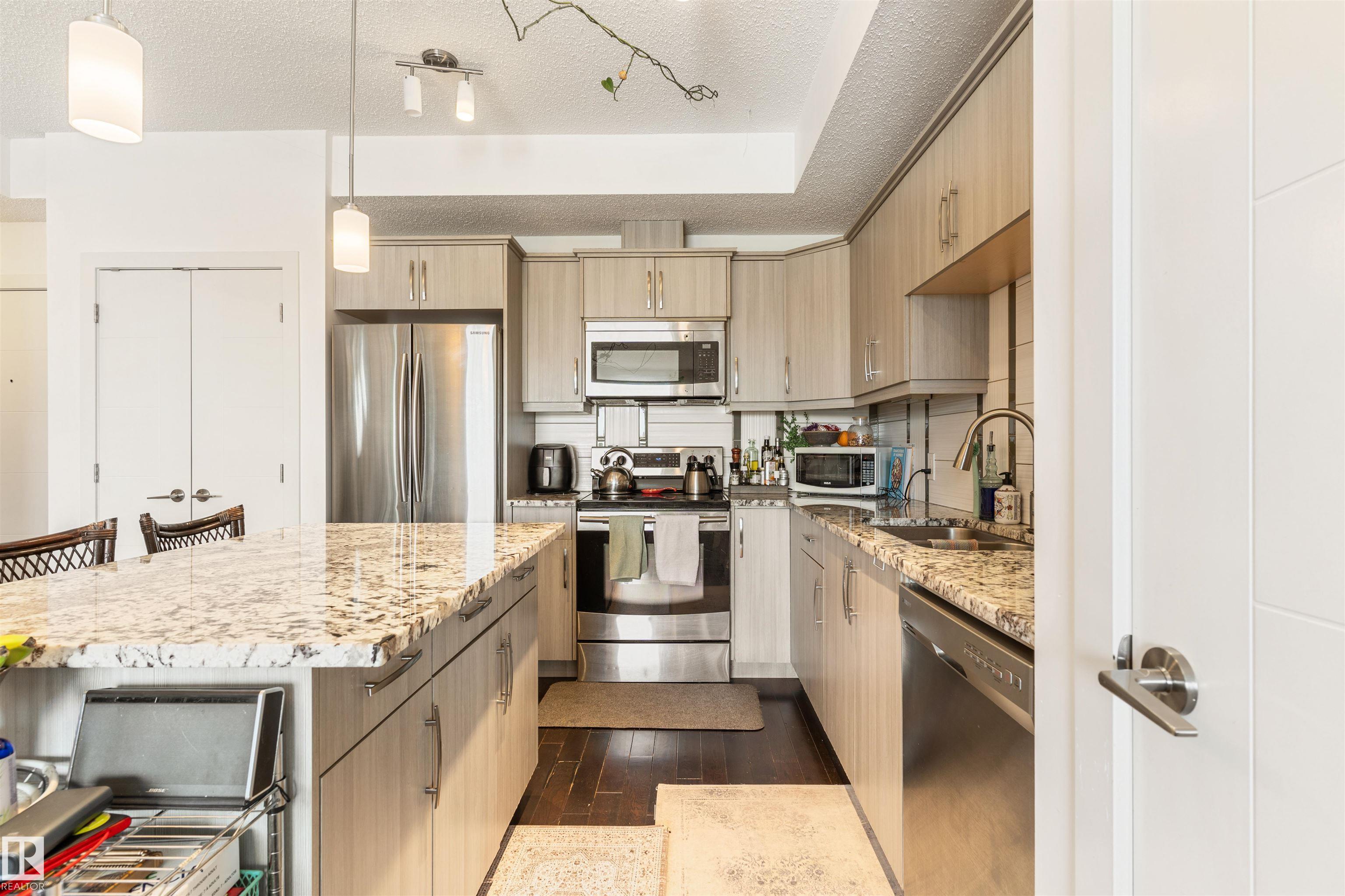 Picture for #410 10523 123 ST NW
