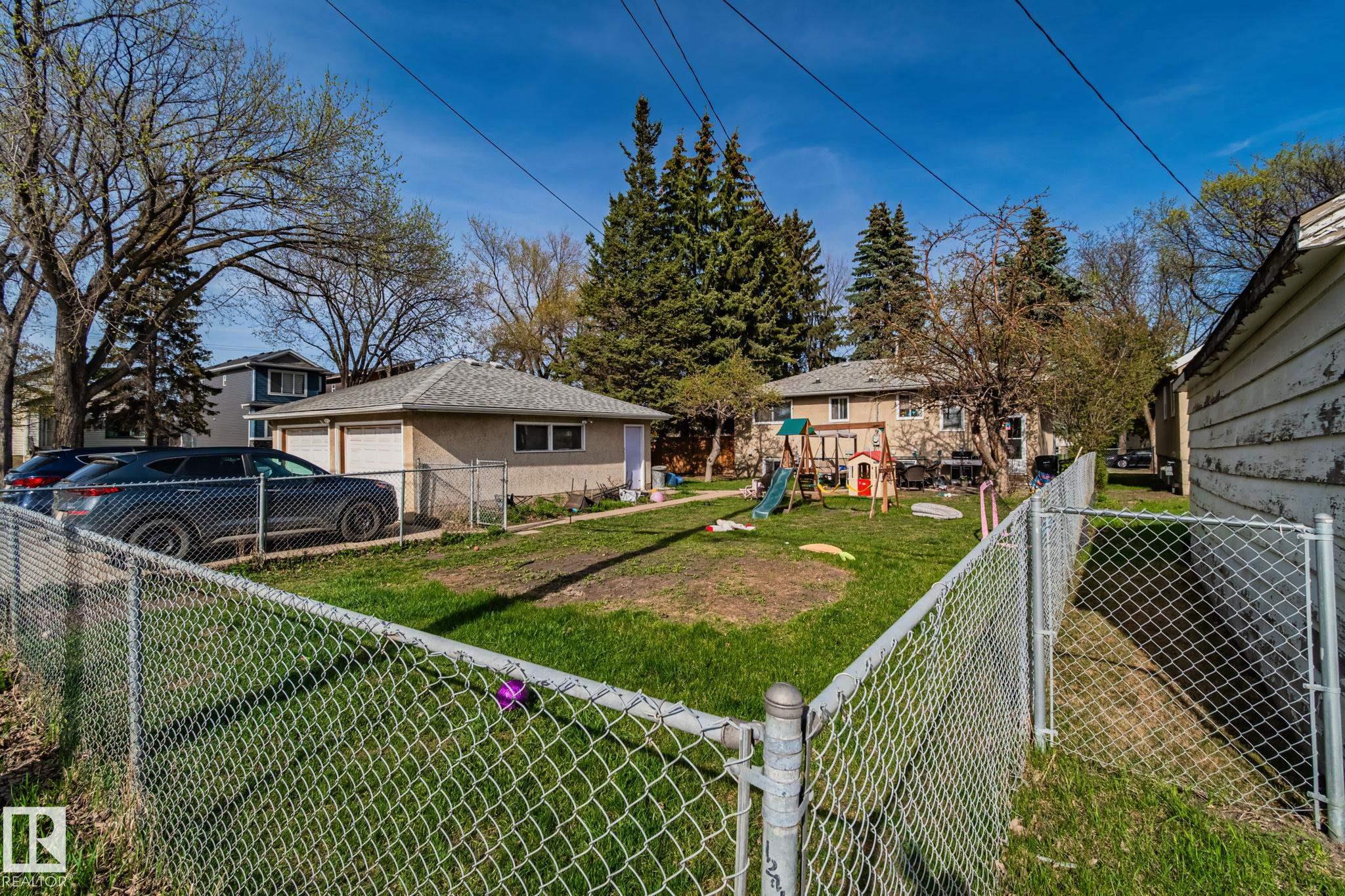 https://zimg.paragon.ice.com/ParagonImages/Property/PM/RAE/225400985/11/0/0/2970eee9319f23475fff5543352737bb/1/3adf0fb1cbef2463946153eab3009866/225400985-b5f442a8-dd5e-479d-9e58-3ebd049cfc76.JPG