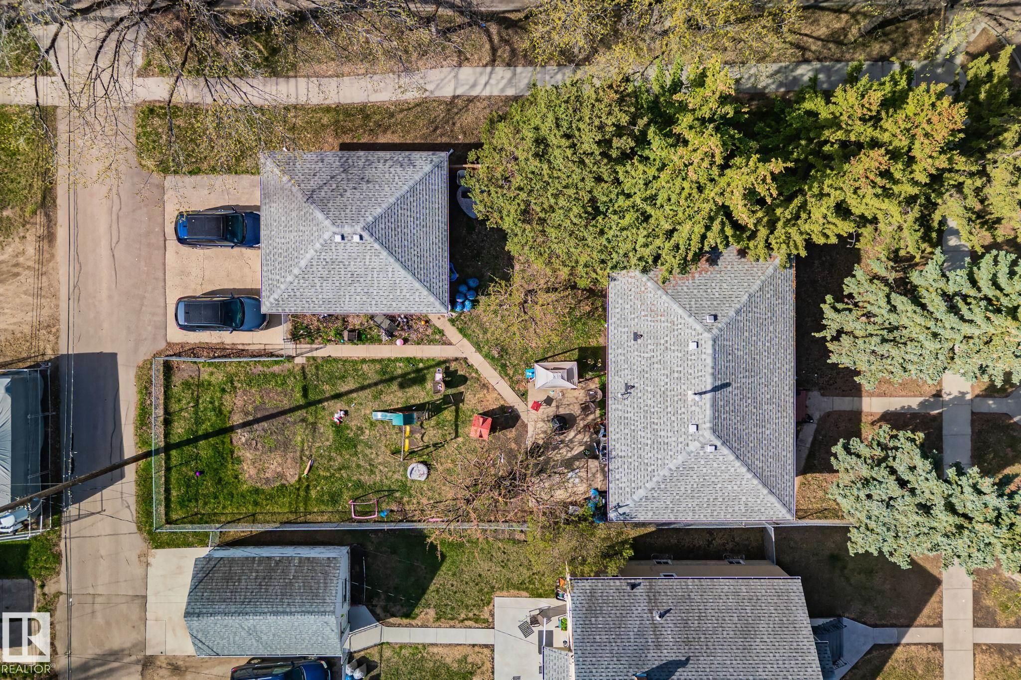 https://zimg.paragon.ice.com/ParagonImages/Property/PM/RAE/225400985/12/0/0/3b6e97432d5bc1f1ee1ed1fe54d294ed/1/3adf0fb1cbef2463946153eab3009866/225400985-5d29c2b1-e4f8-4335-8ec0-c642f8cd8e7d.JPG