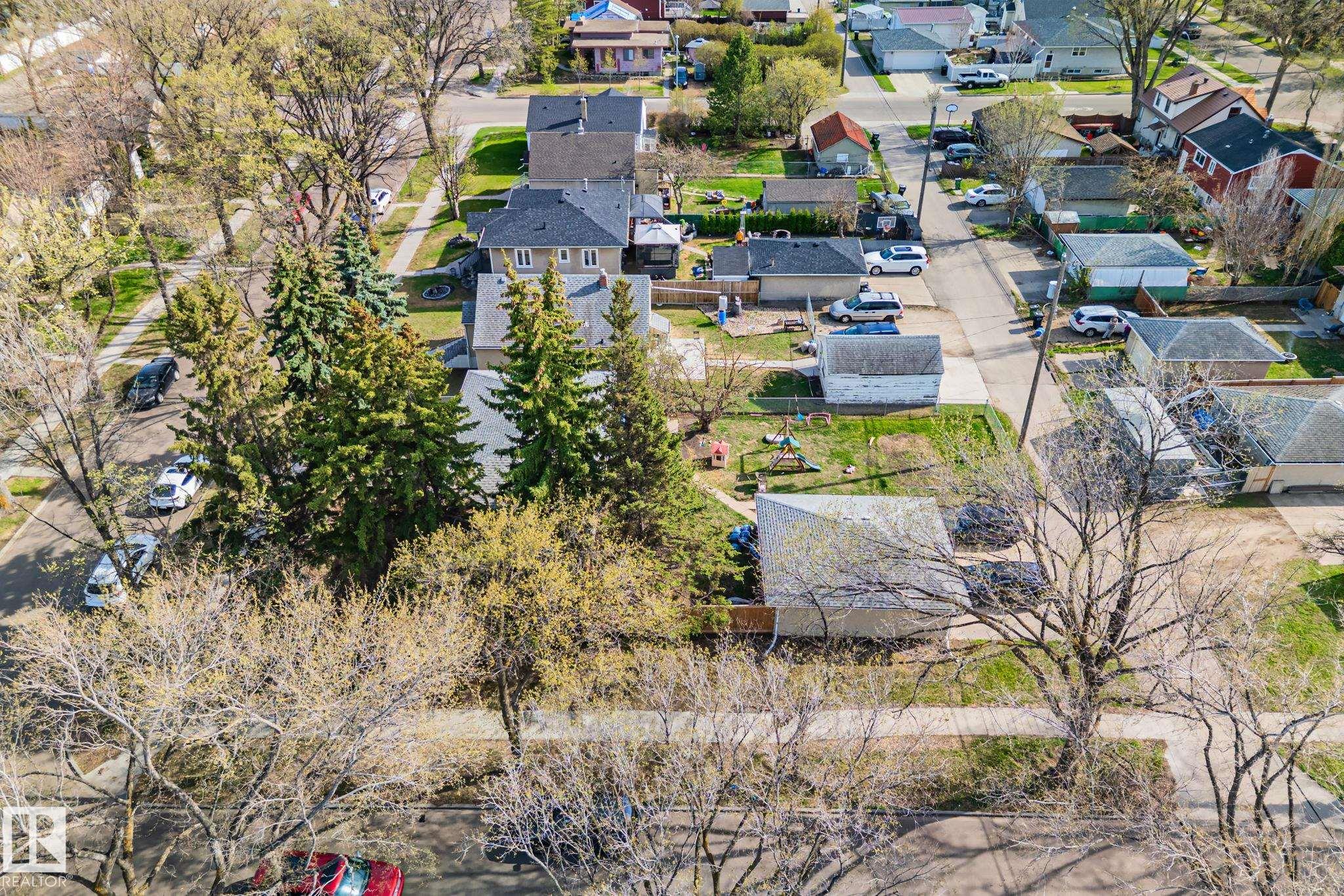 https://zimg.paragon.ice.com/ParagonImages/Property/PM/RAE/225400985/17/0/0/e4fac0c07c1129a4911226ad66fc035e/1/3adf0fb1cbef2463946153eab3009866/225400985-6807e94b-4abc-45ad-958b-7d41a33308c0.JPG
