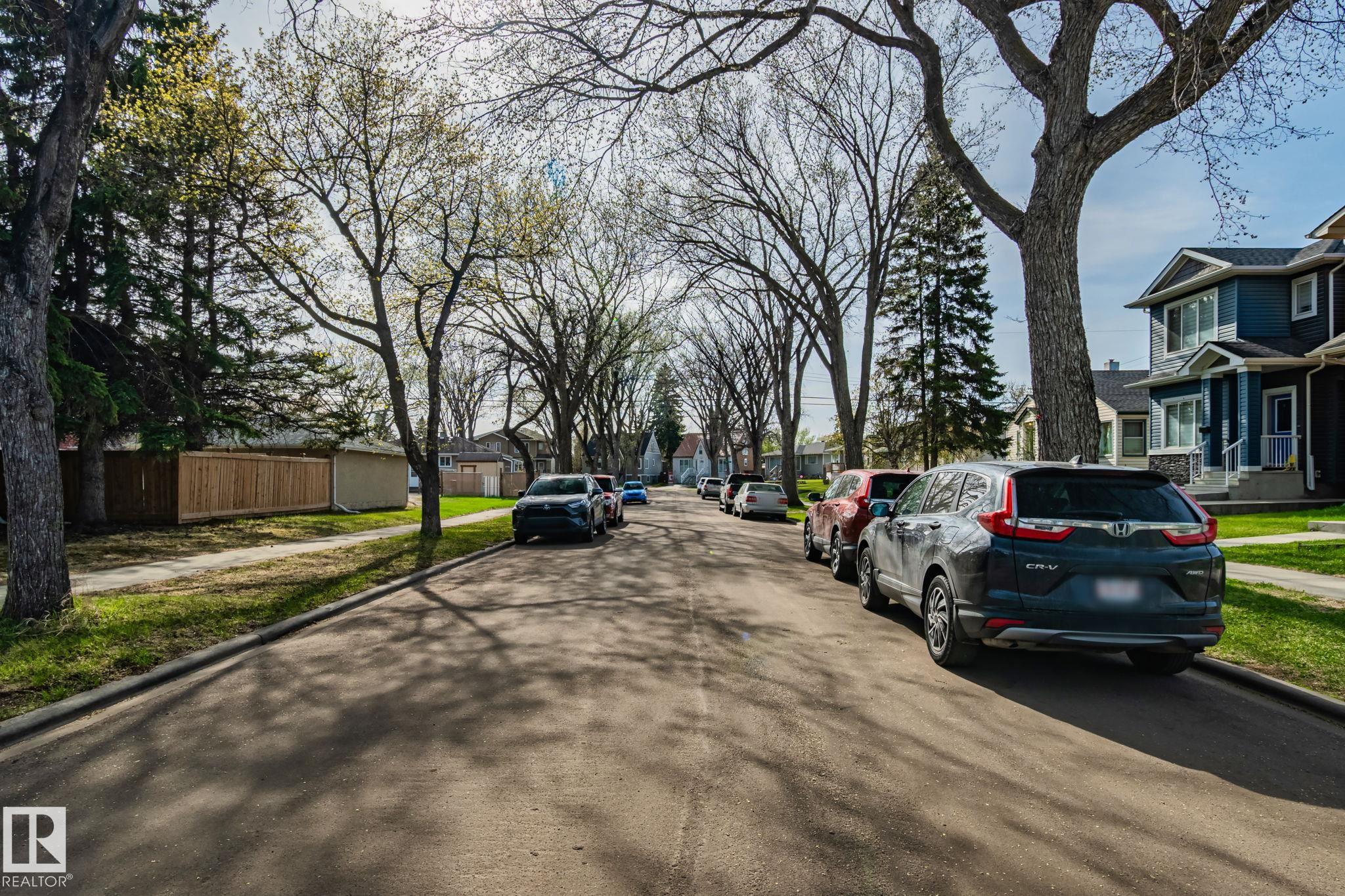 https://zimg.paragon.ice.com/ParagonImages/Property/PM/RAE/225400985/22/0/0/217d9f827d10fdac9b8104b73e5ed340/1/3adf0fb1cbef2463946153eab3009866/225400985-63ca556d-c6f1-4e28-9dc1-d7e5861fff5d.JPG