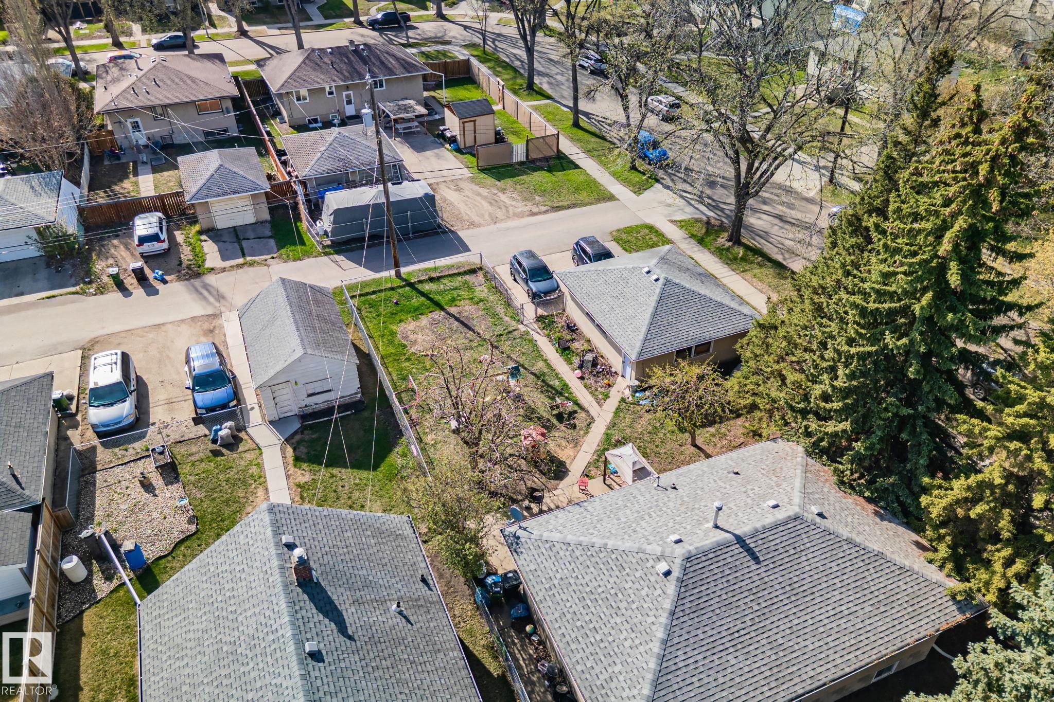 https://zimg.paragon.ice.com/ParagonImages/Property/PM/RAE/225400985/3/0/0/ab6a6c3fd0c4a3656b5e6fa1f770dc79/1/3adf0fb1cbef2463946153eab3009866/225400985-4848e5a0-dd7e-4e87-9b83-0f5e76dcdf85.JPG