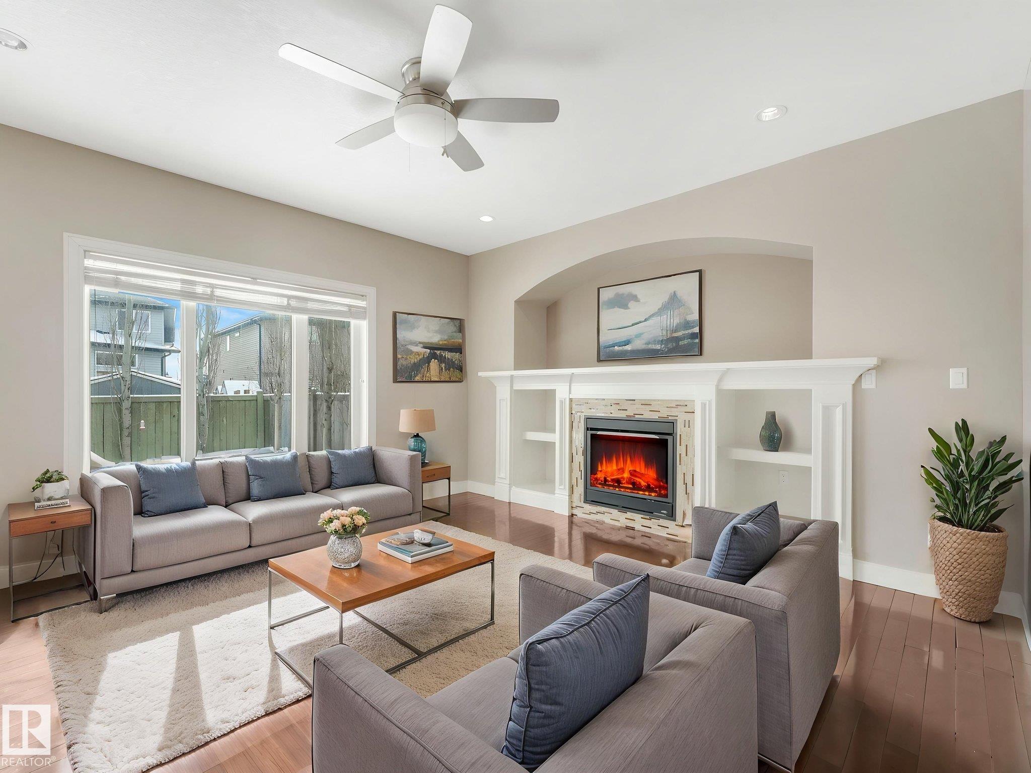 Photo 11 at 14003 161 Avenue NW, Carlton, Edmonton