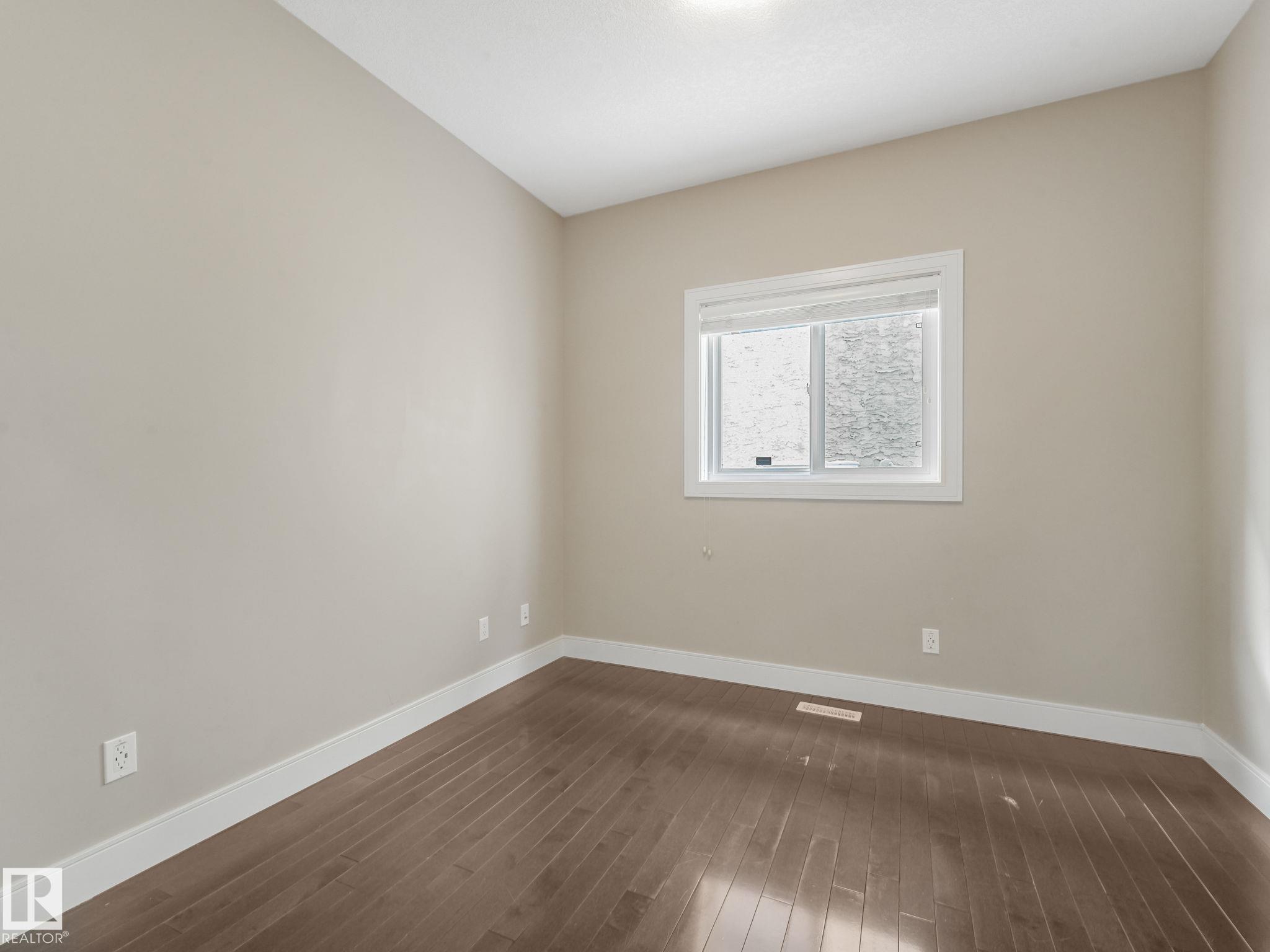 Photo 7 at 14003 161 Avenue NW, Carlton, Edmonton