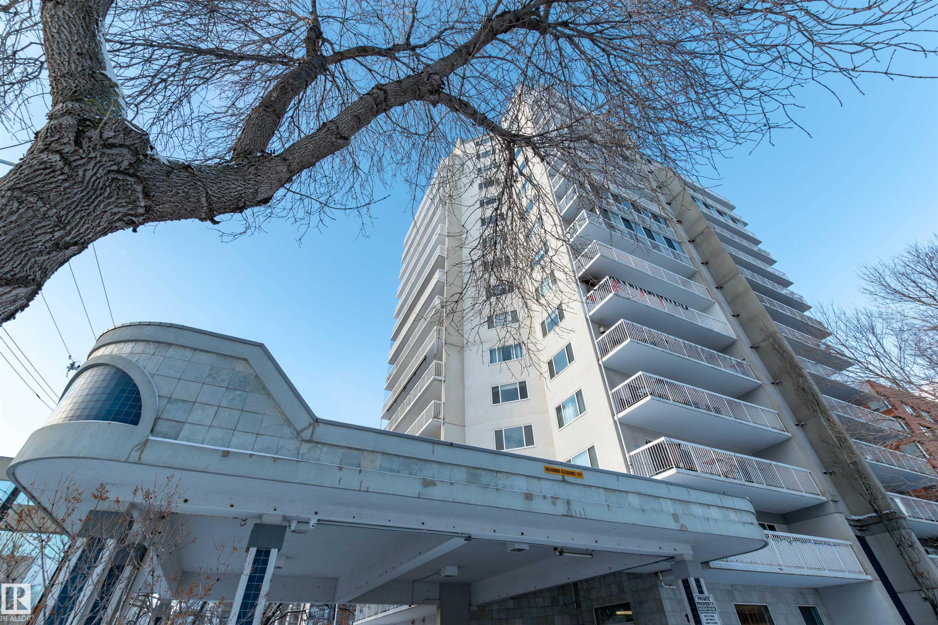 https://zimg.paragon.ice.com/ParagonImages/Property/PM/RAE/225400993/2/0/0/b64250b960987f076176358bfc89719b/1/09d42d883c1813e6176a694a125695d8/225400993-2C00A266-C5AC-42A3-A195-151F22BDC272.JPG
