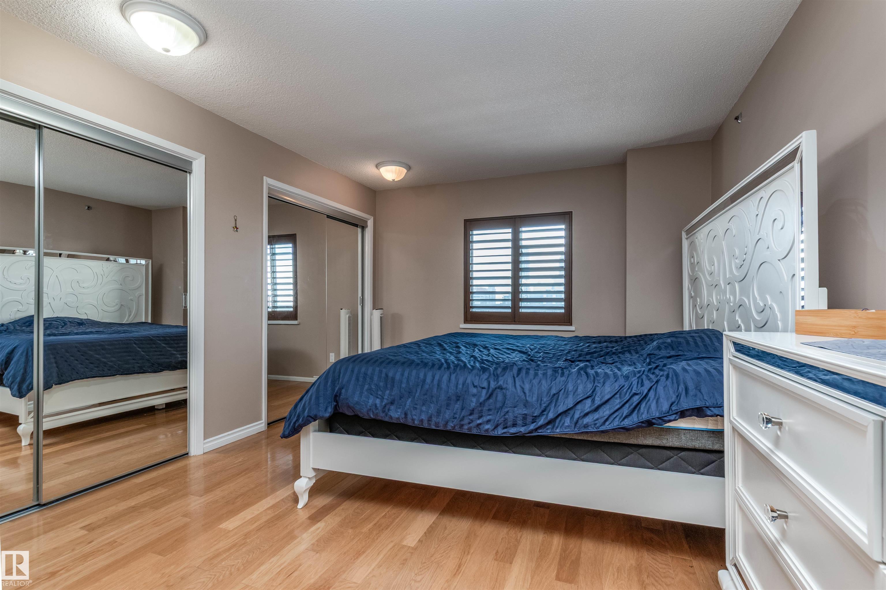 https://zimg.paragon.ice.com/ParagonImages/Property/PM/RAE/225400993/20/0/0/dc72b54208f74cda1b625034c9ea16c9/1/09d42d883c1813e6176a694a125695d8/225400993-B9F63747-2D3E-4CC1-BBE1-D79DDC90DA3D.JPG