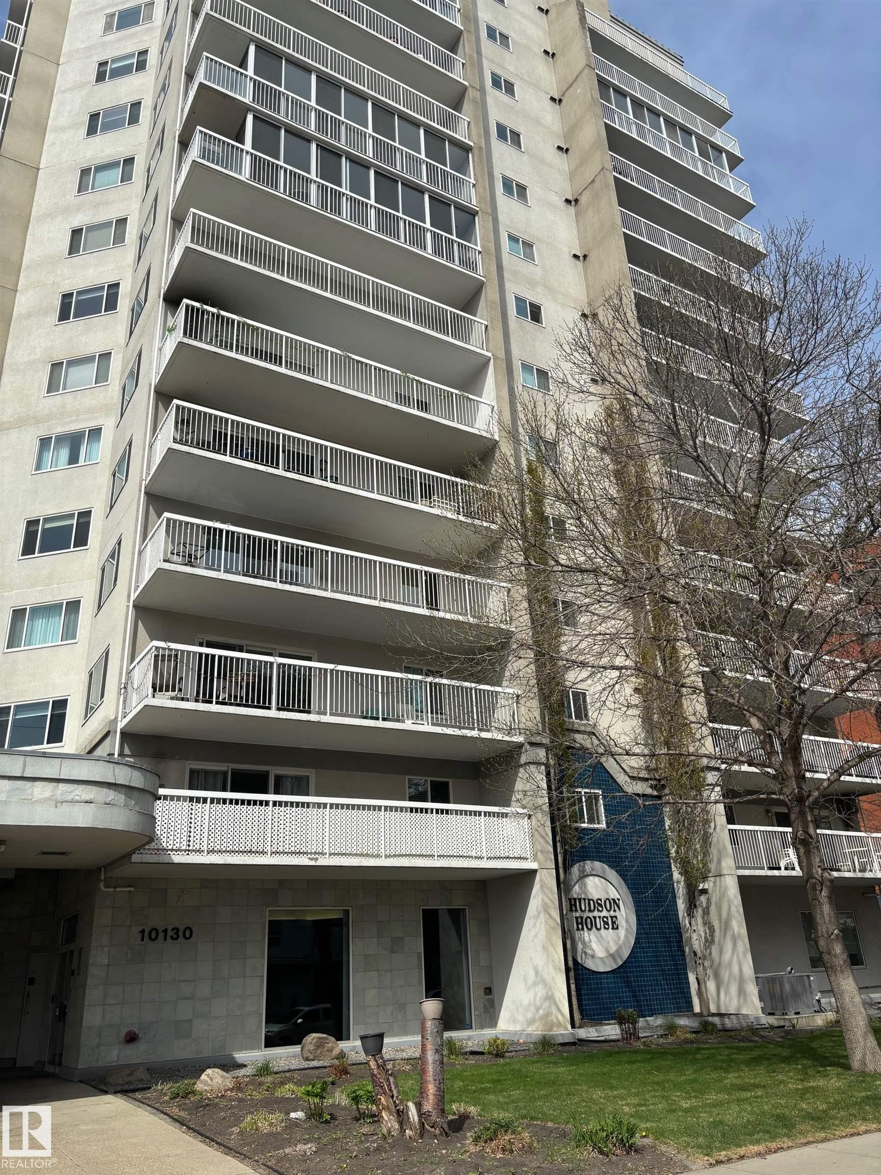 https://zimg.paragon.ice.com/ParagonImages/Property/PM/RAE/225400993/5/0/0/e0dca0c8a297d2cbb2ffd052aaa4e8e3/1/09d42d883c1813e6176a694a125695d8/225400993-8435B328-5954-4DDC-820D-ED1155030363.JPG
